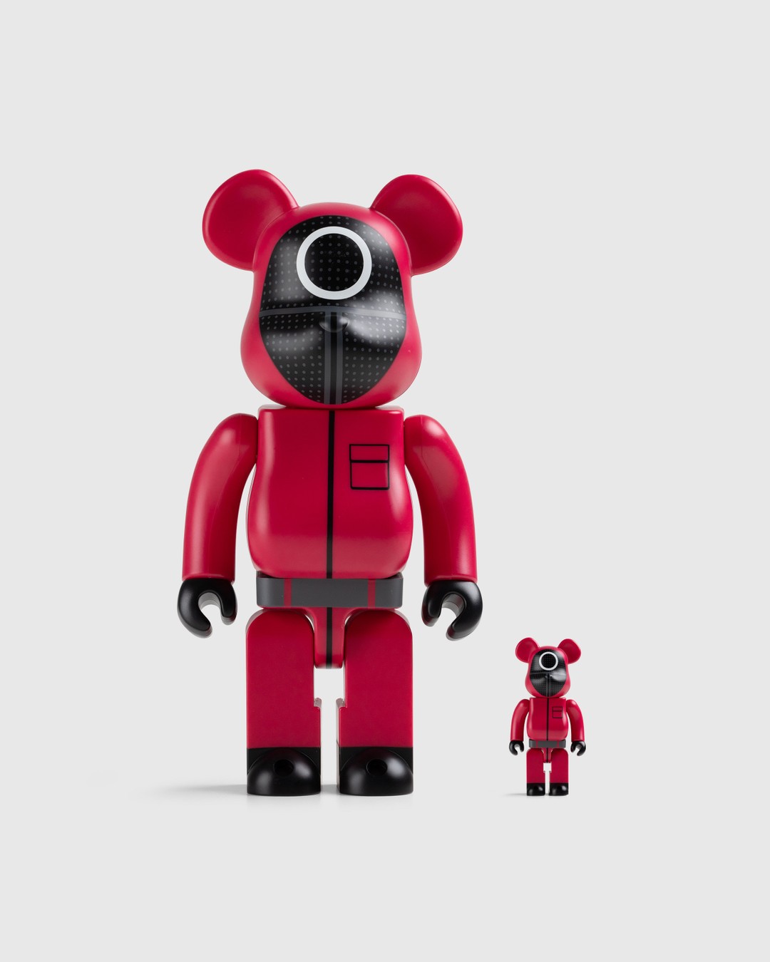 Medicom – Be@rbrick Squid Game Guard ○ 100% & 400% Set Multi - Art & Collectibles - Multi - Image 1