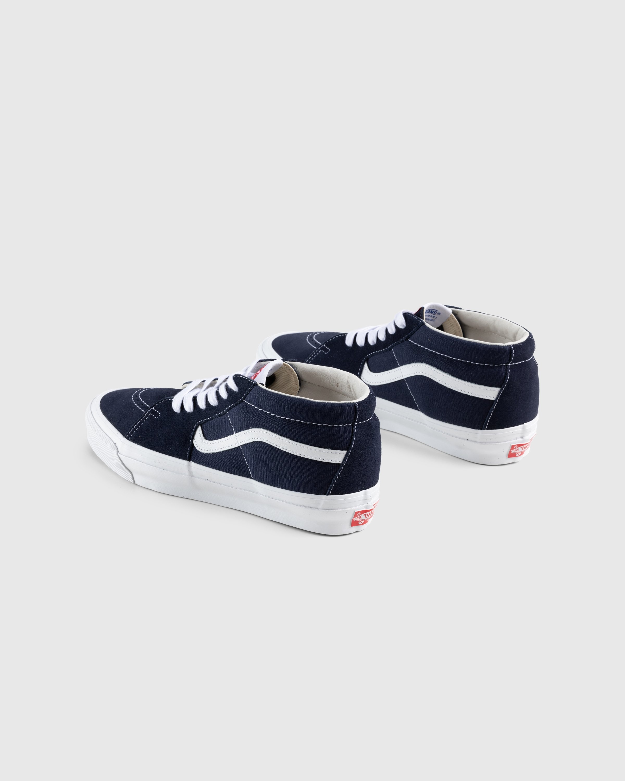 Vans store mid dx