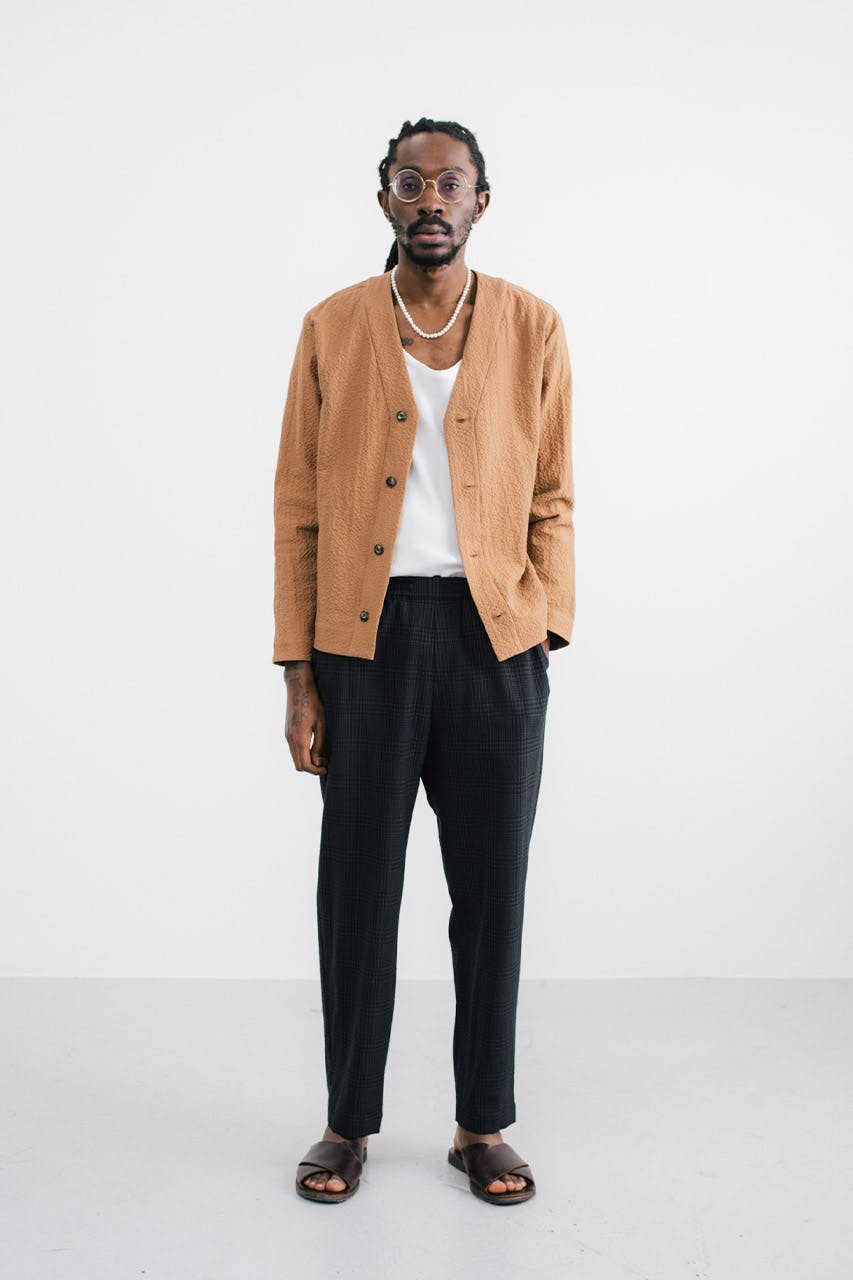 akindofguise-ss23-001_0008_Kura Cardigan_Nutmeg