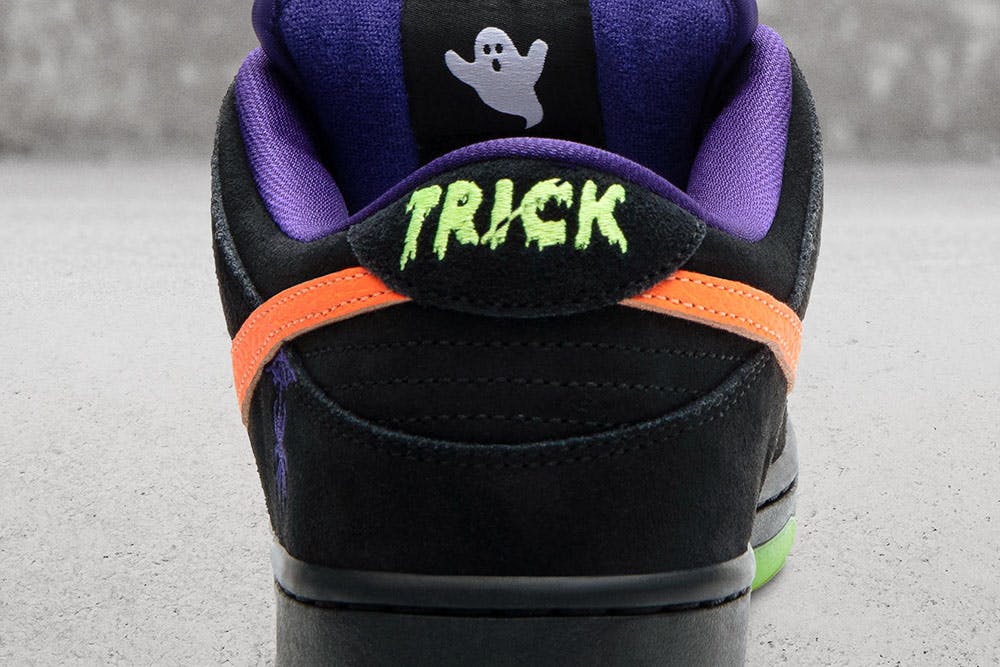 Nike SB Dunk Lo "Night of Mischief"