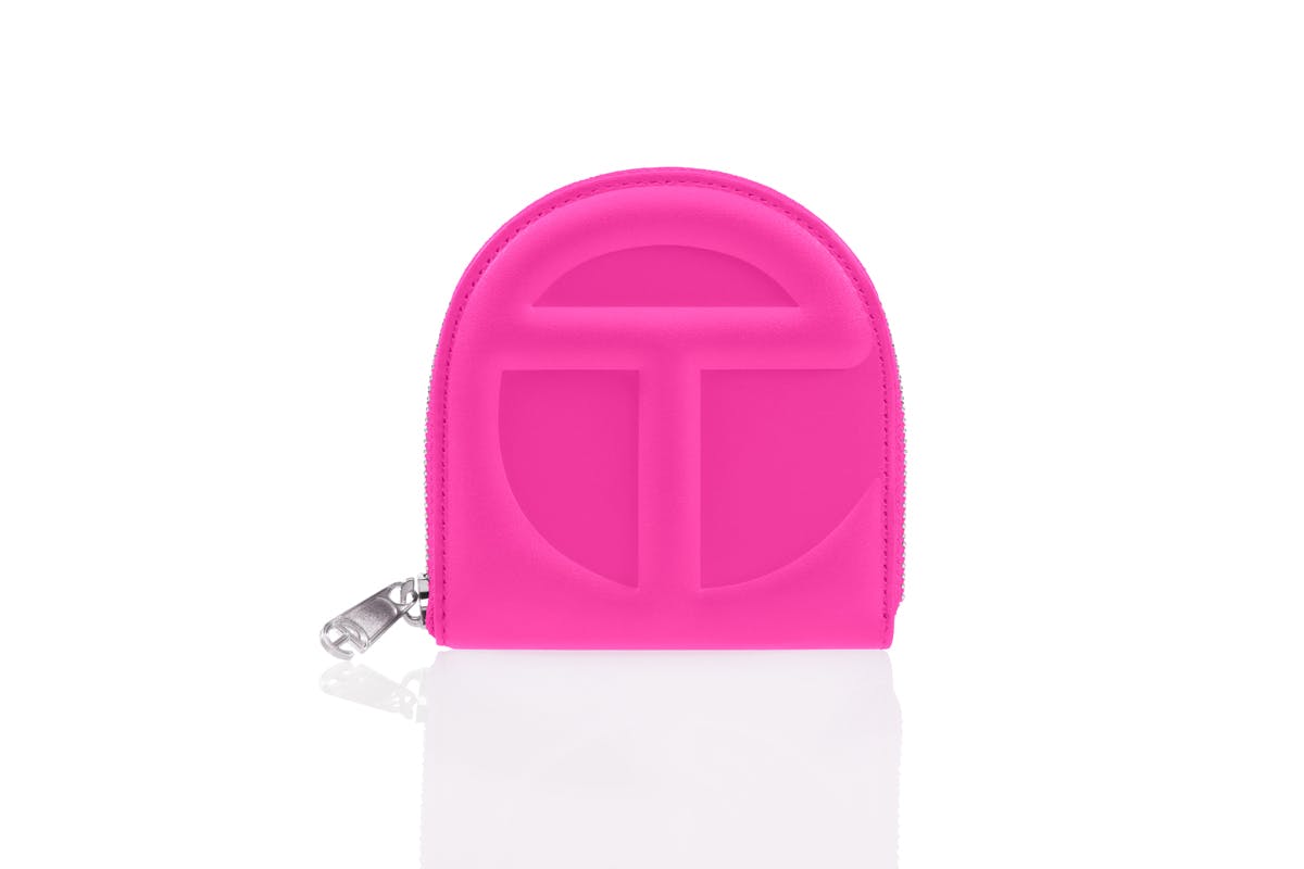 telfar-wallet-1