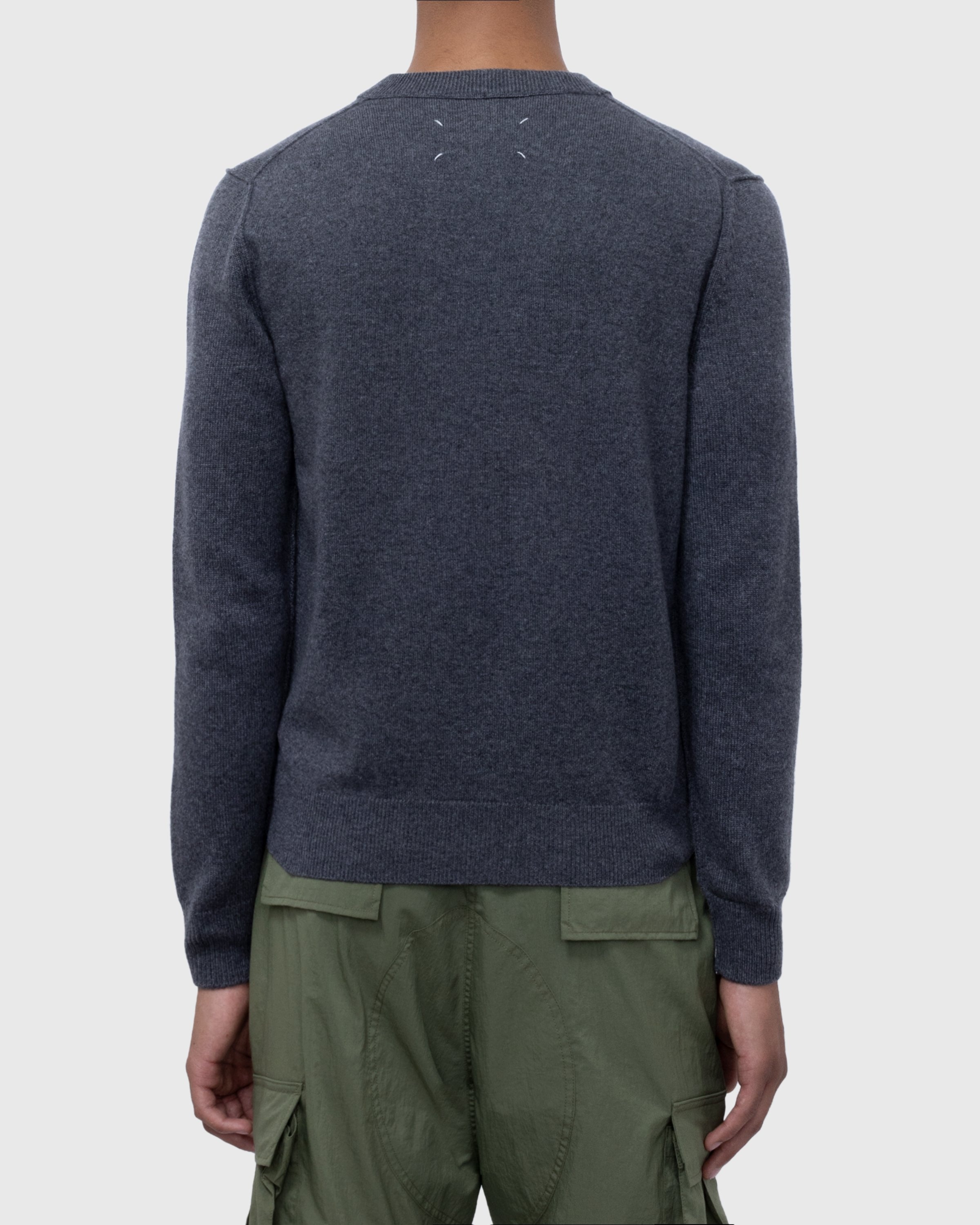 Maison Margiela – Cashmere V-Neck Sweater Grey - Knitwear - Grey - Image 4