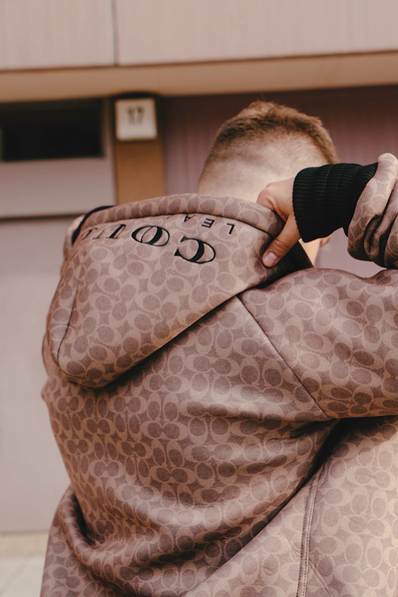 highsnobiety-styling-coach-new-signature-print-4