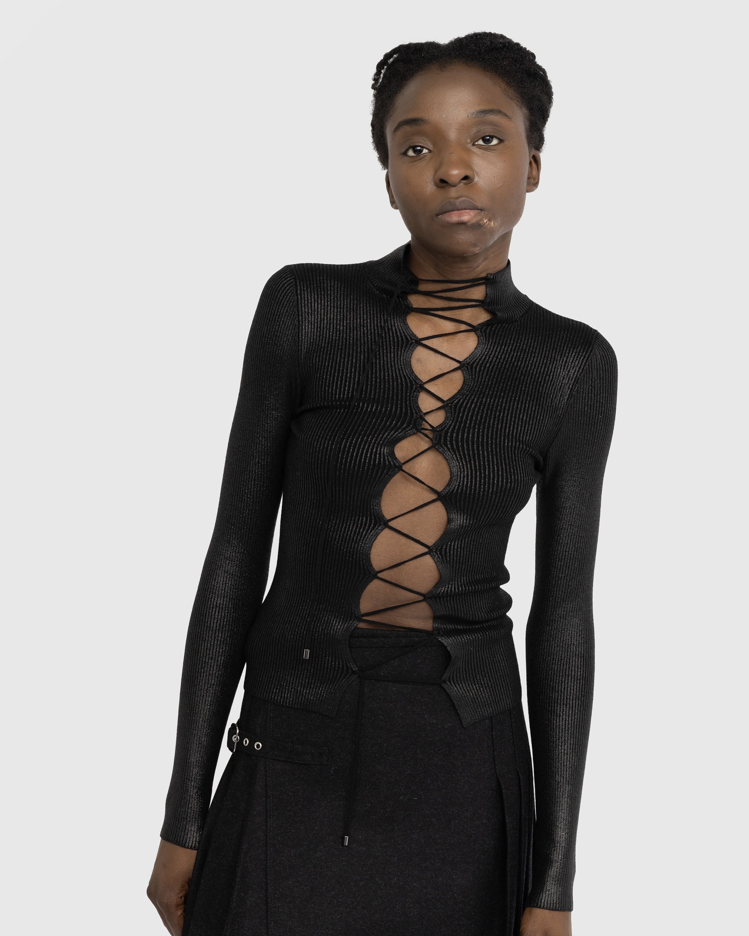 Lace up shop long sleeve