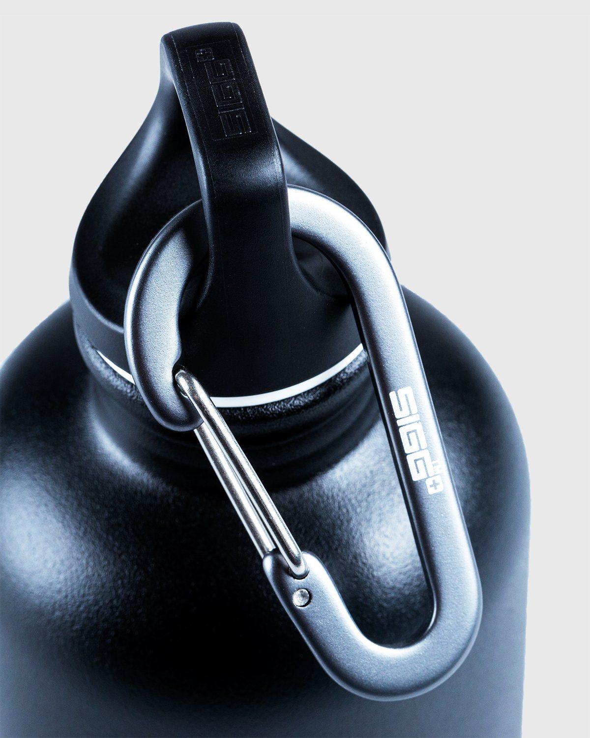 Highsnobiety x SIGG – Sustainable Water Bottle - Bottles & Bowls - Black - Image 3