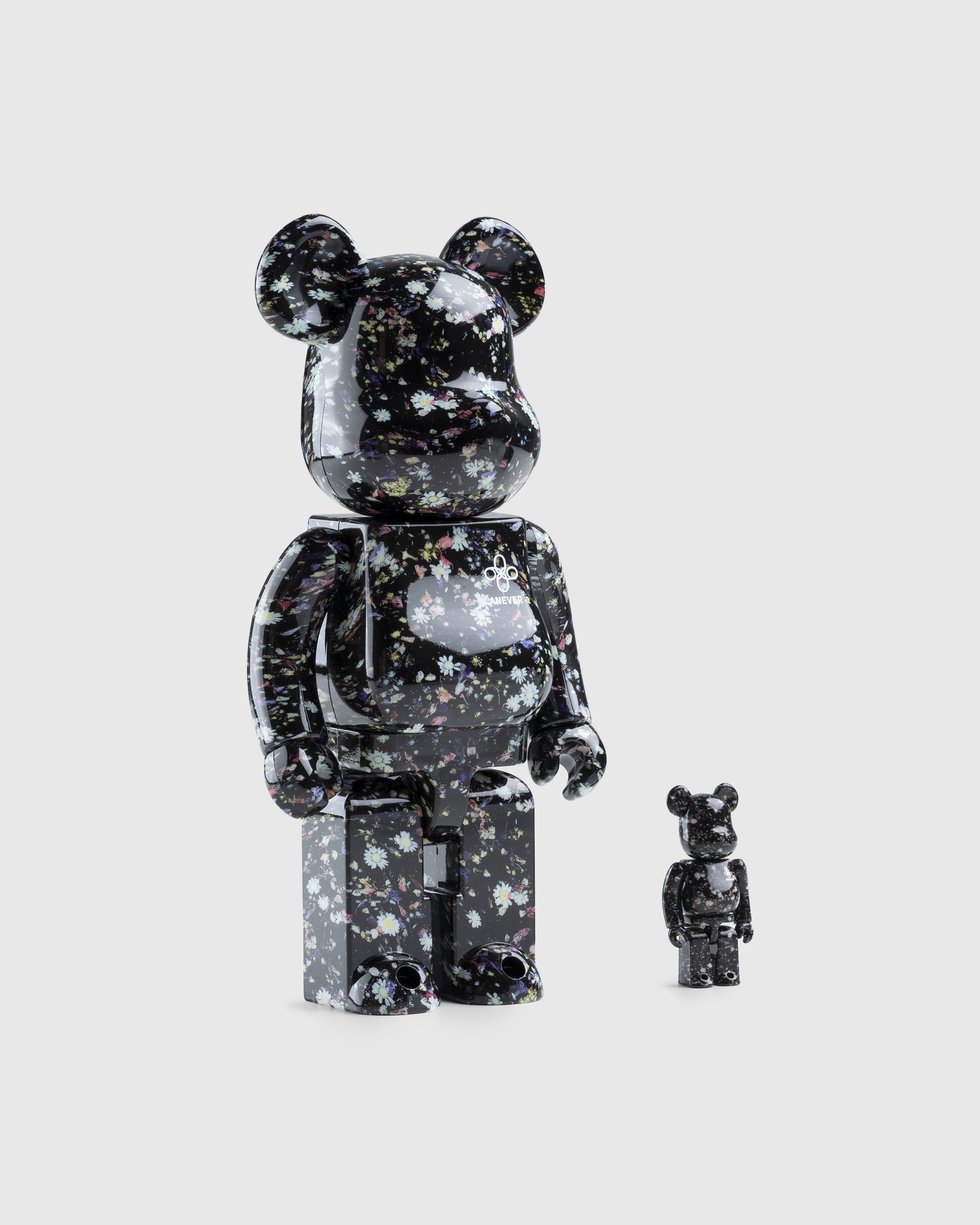 Medicom – Be@rbrick Anever 100% and 400% Set Black - Toys - Black - Image 3