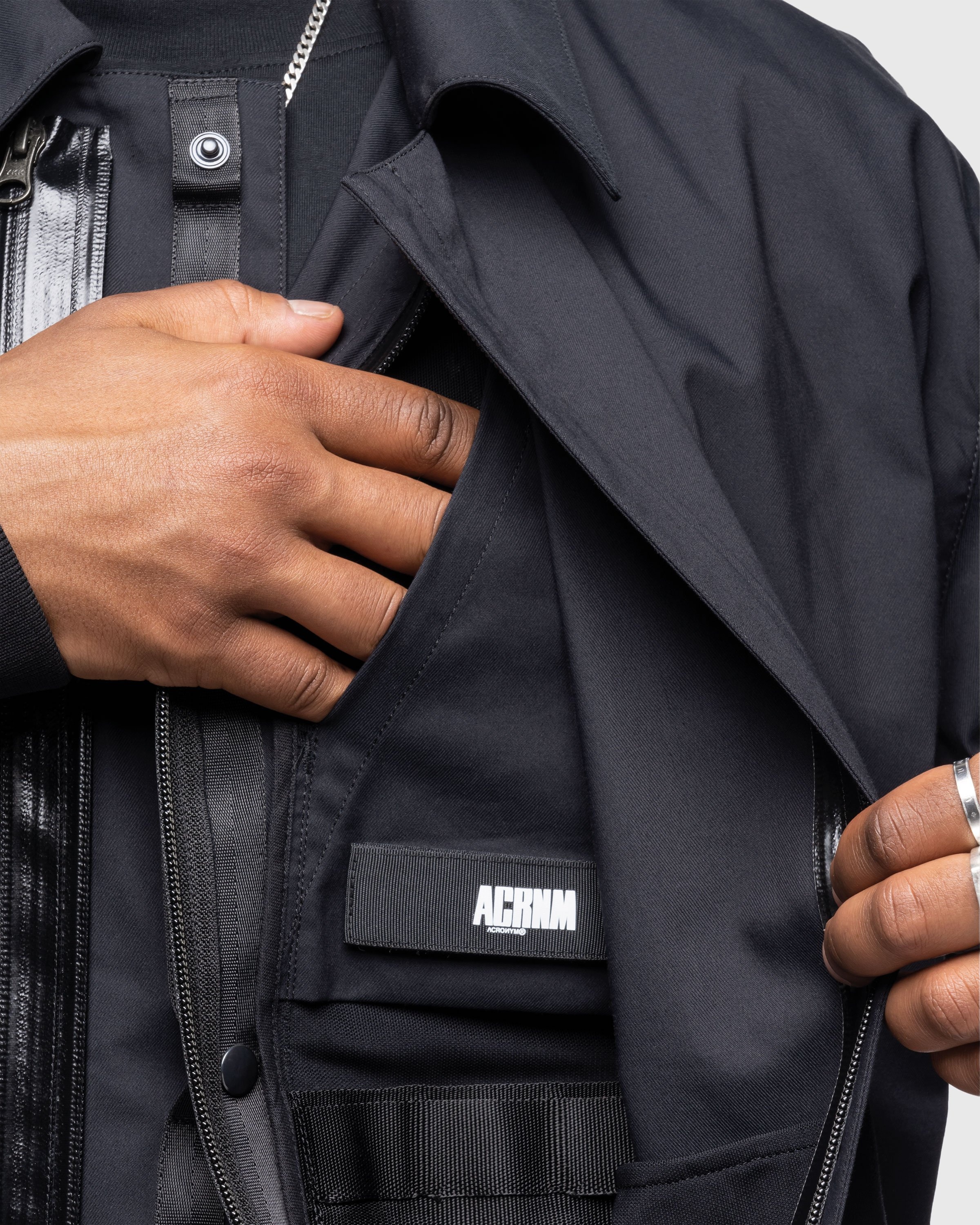 ACRONYM – J111TS-CH Micro Twill Tec Sys Jacket Black