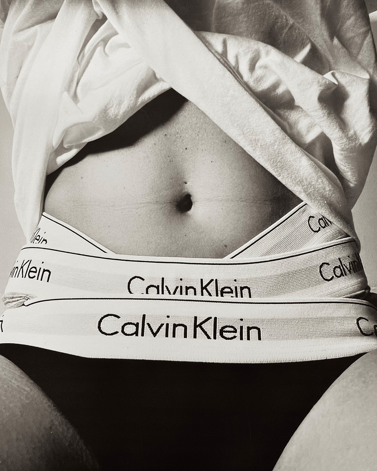 calvin-klein-ss21-jeans-underwear-20