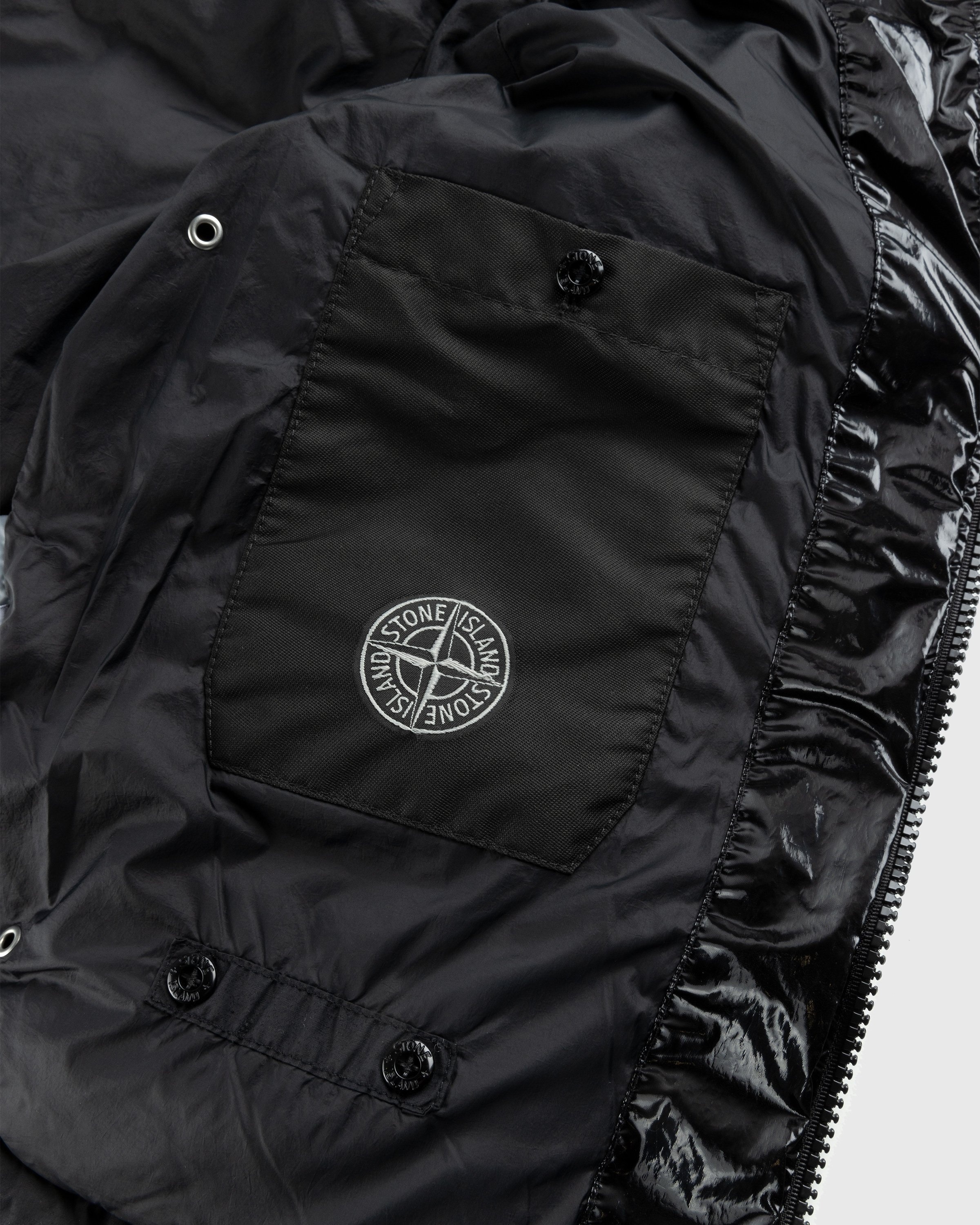 Stone Island – Naslan Light Watro Down Vest Black - Vests - Black - Image 4