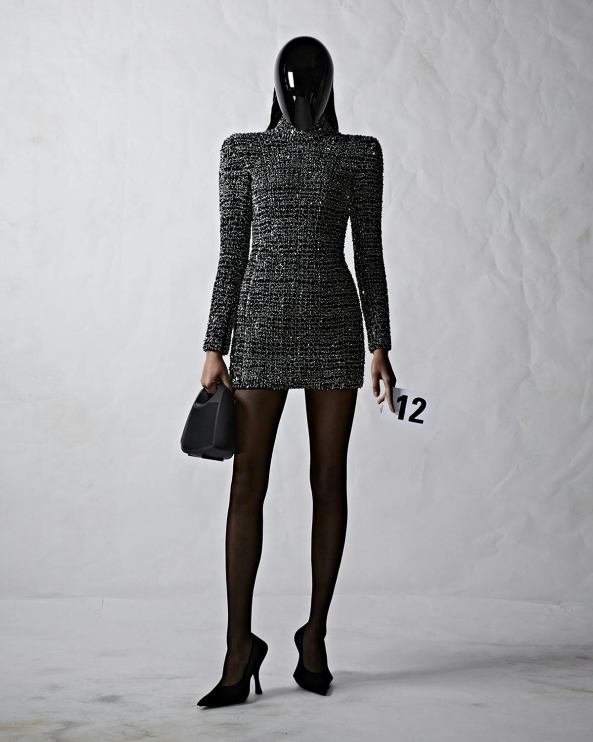 balenciaga-couture-2022-kim-kardashian-12
