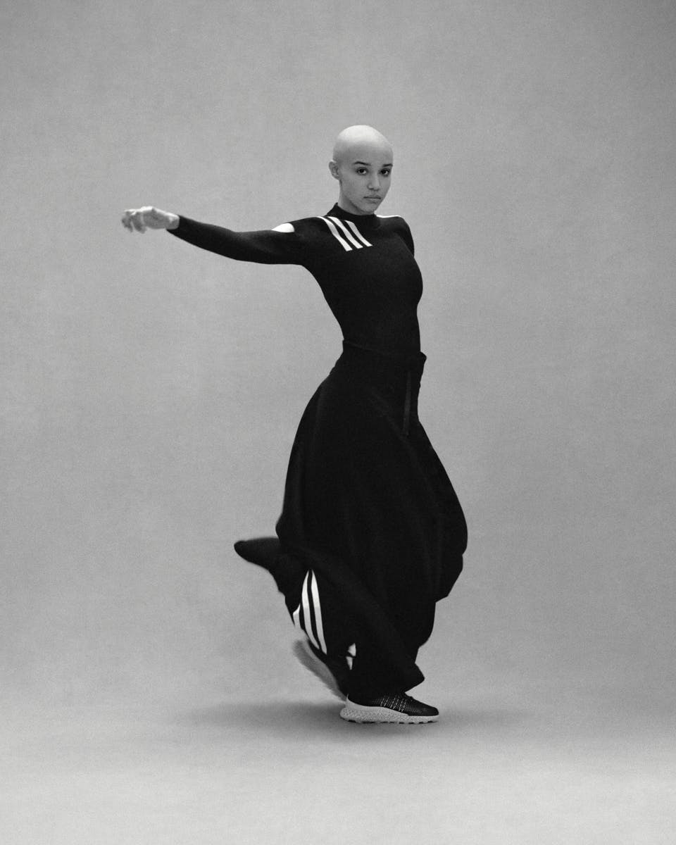 y-3-ss22-chapter-1-collection-campaign-anniversary (8)