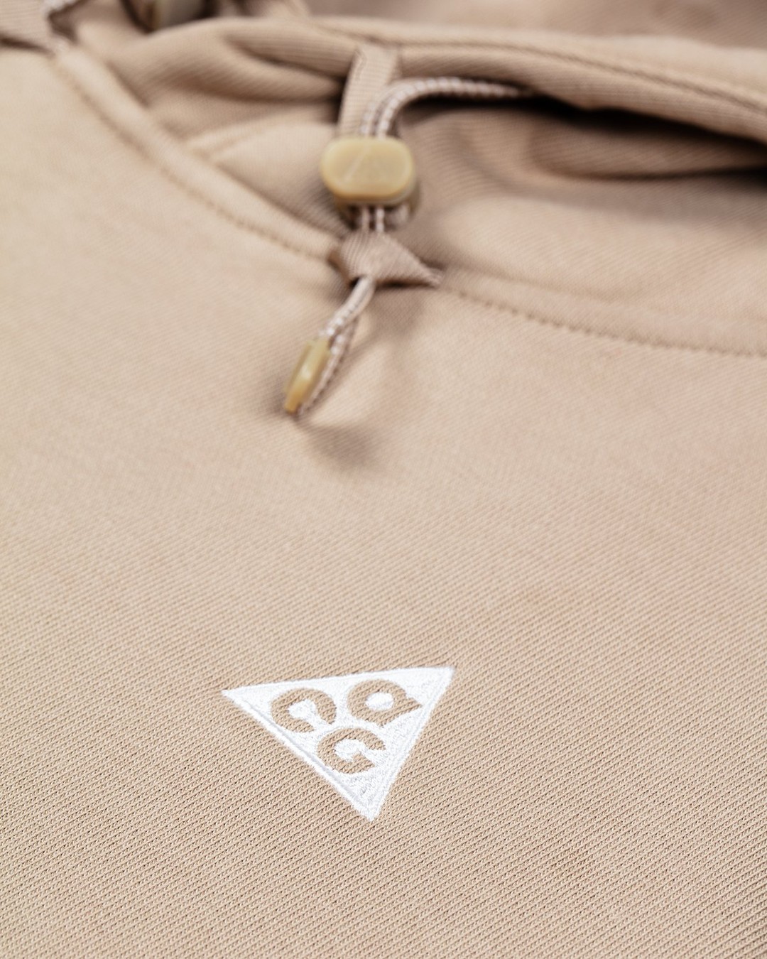 Nike ACG – M NRG ACG Hoodie Khaki Summer White - Sweats - Beige - Image 3