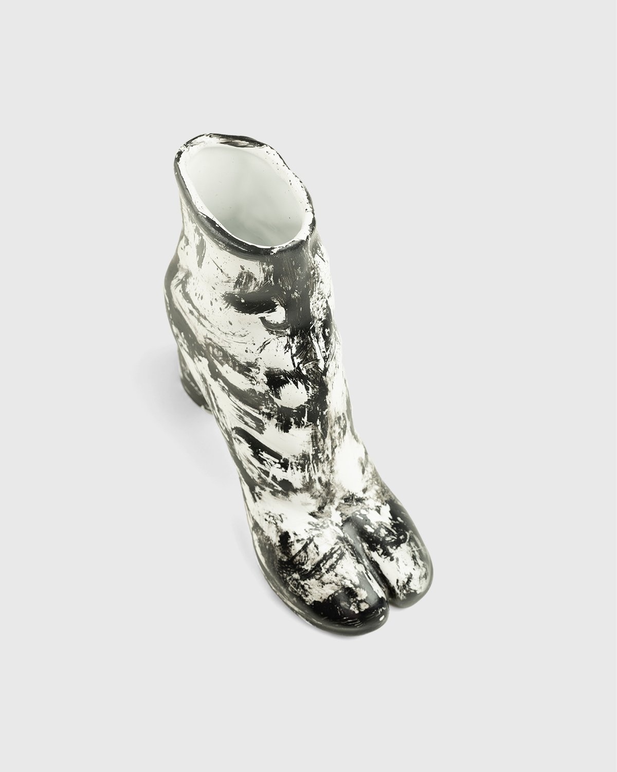 Idea Generale – Tabi Vase Matte Black White - Deco - Black - Image 3