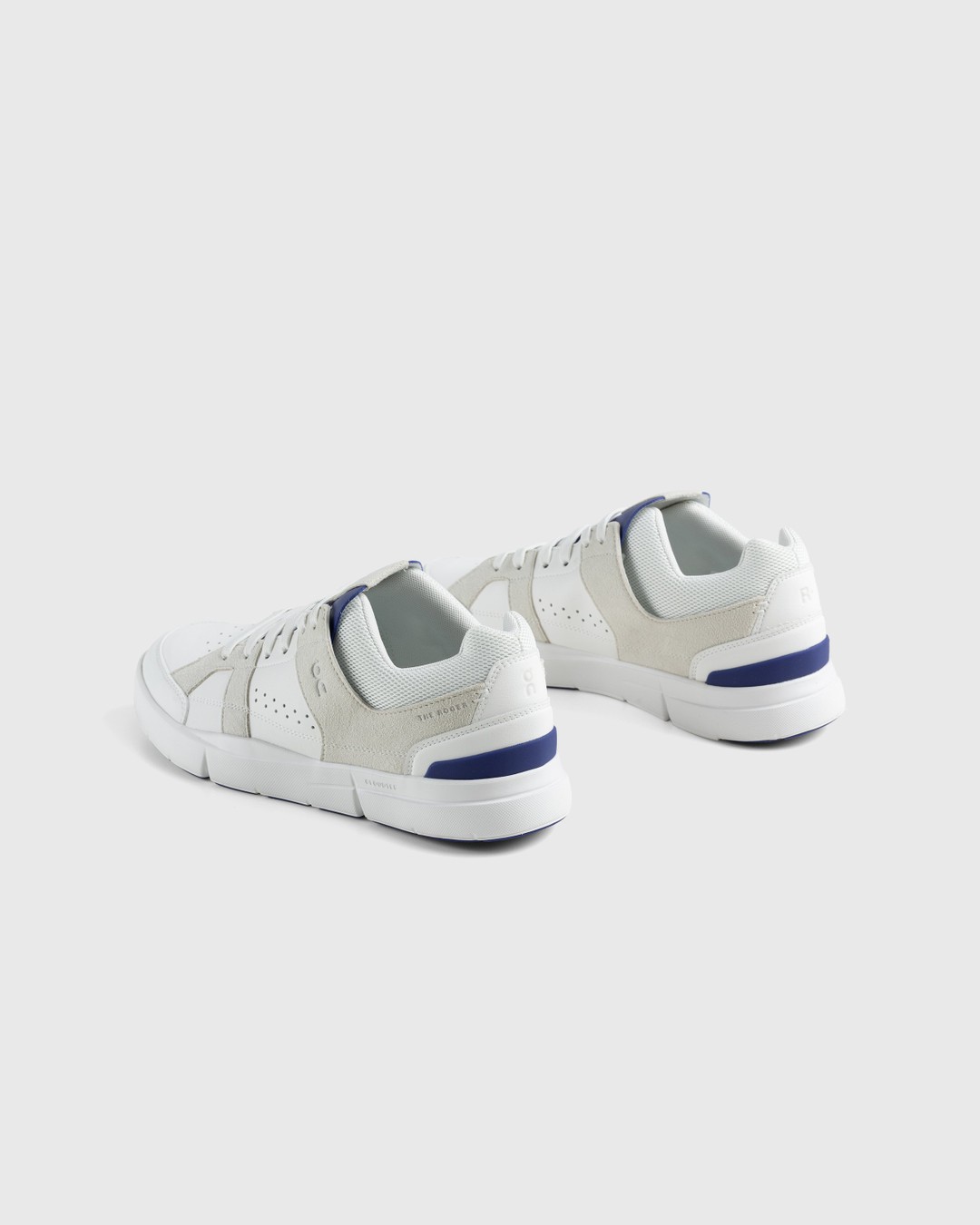 On – THE ROGER Clubhouse White/Indigo - Sneakers - White - Image 4