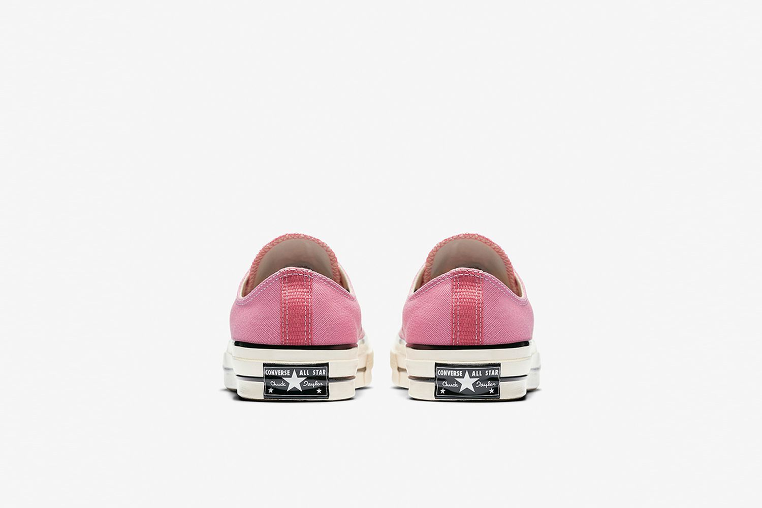 Here's the 10 Best Pink Sneakers to Shop Online Right Now