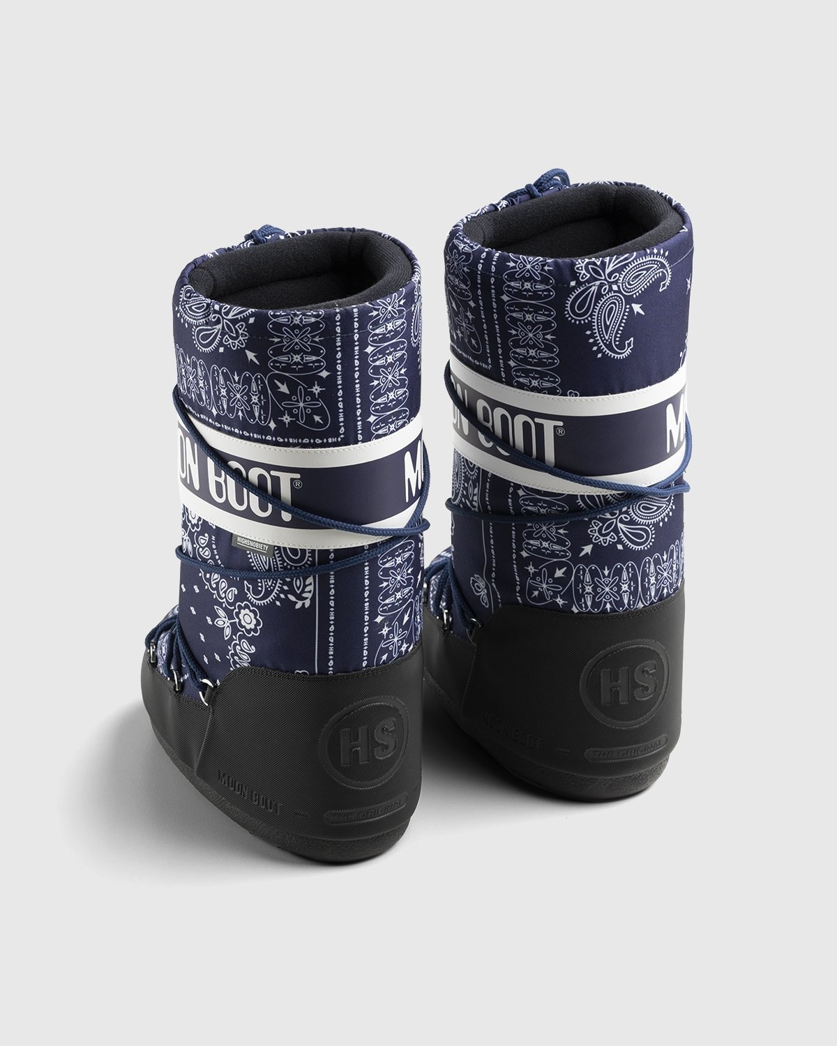 Moon Boot x Highsnobiety – Icon Boot Bandana Blue - Lined Boots - Blue - Image 4