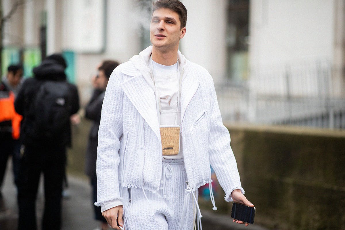best mens neck pouches 000 1017 ALYX 9SM Balenciaga OFF-WHITE c/o Virgil Abloh