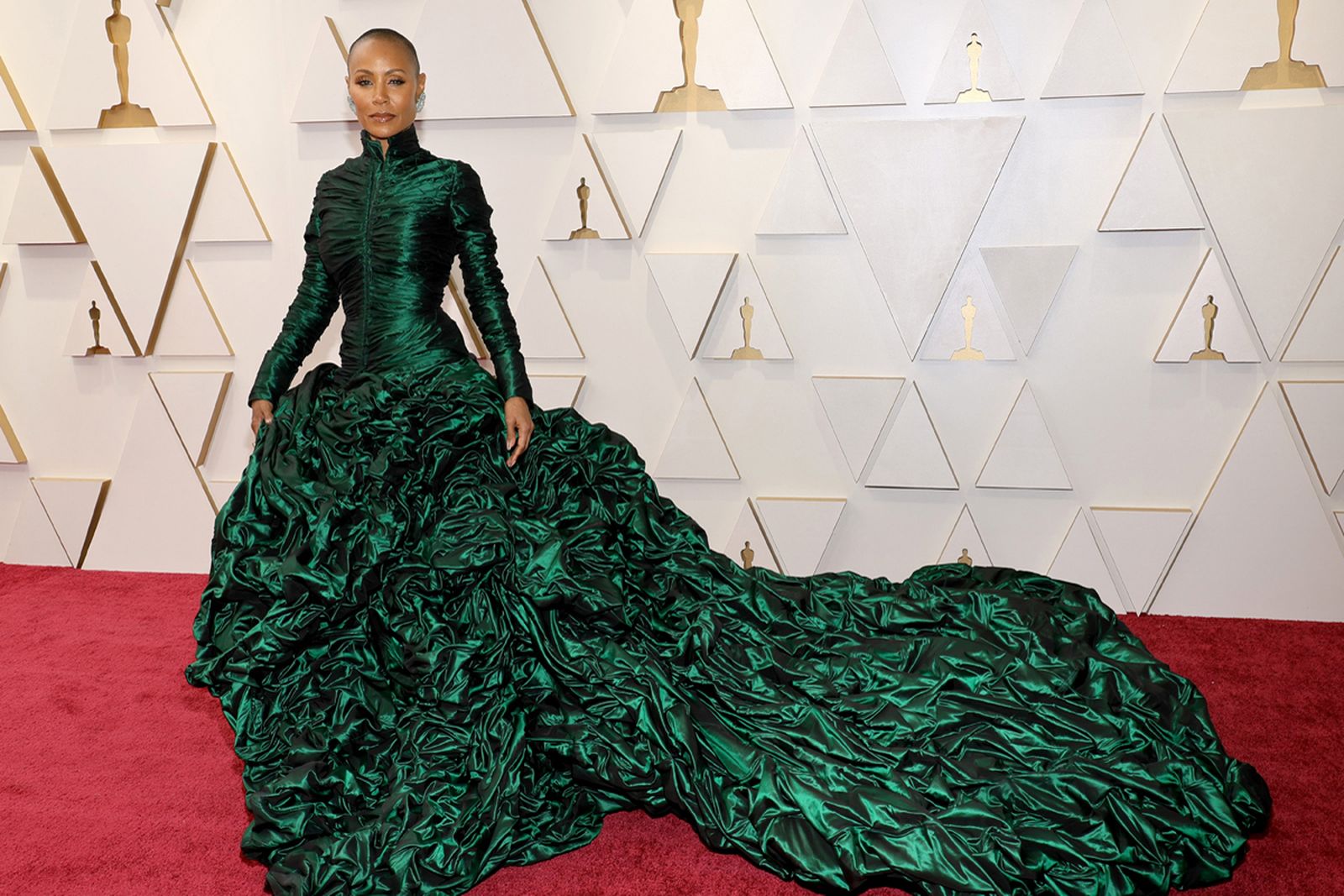 oscars-2022-outfits-best-dressed-list-ranking-10