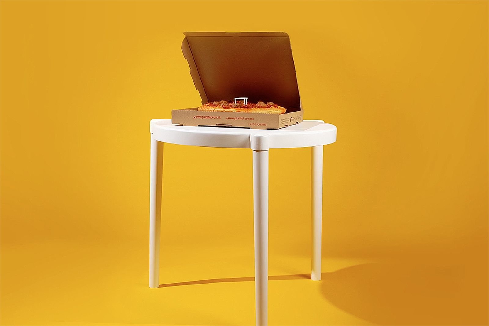 IKEA Pizza Hut table