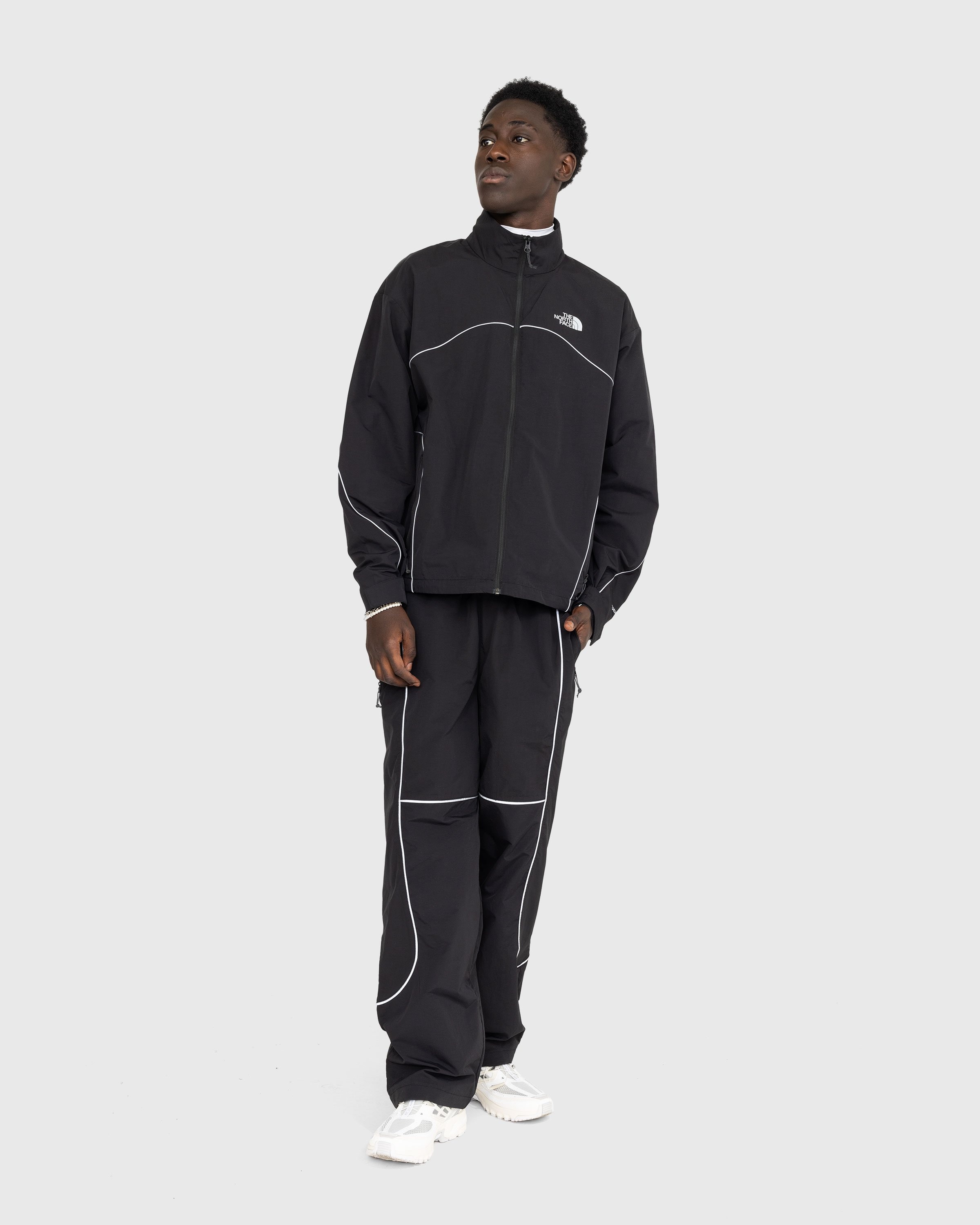 The North Face – Tek Piping Wind Jacket TNF Black - Outerwear - Black - Image 5