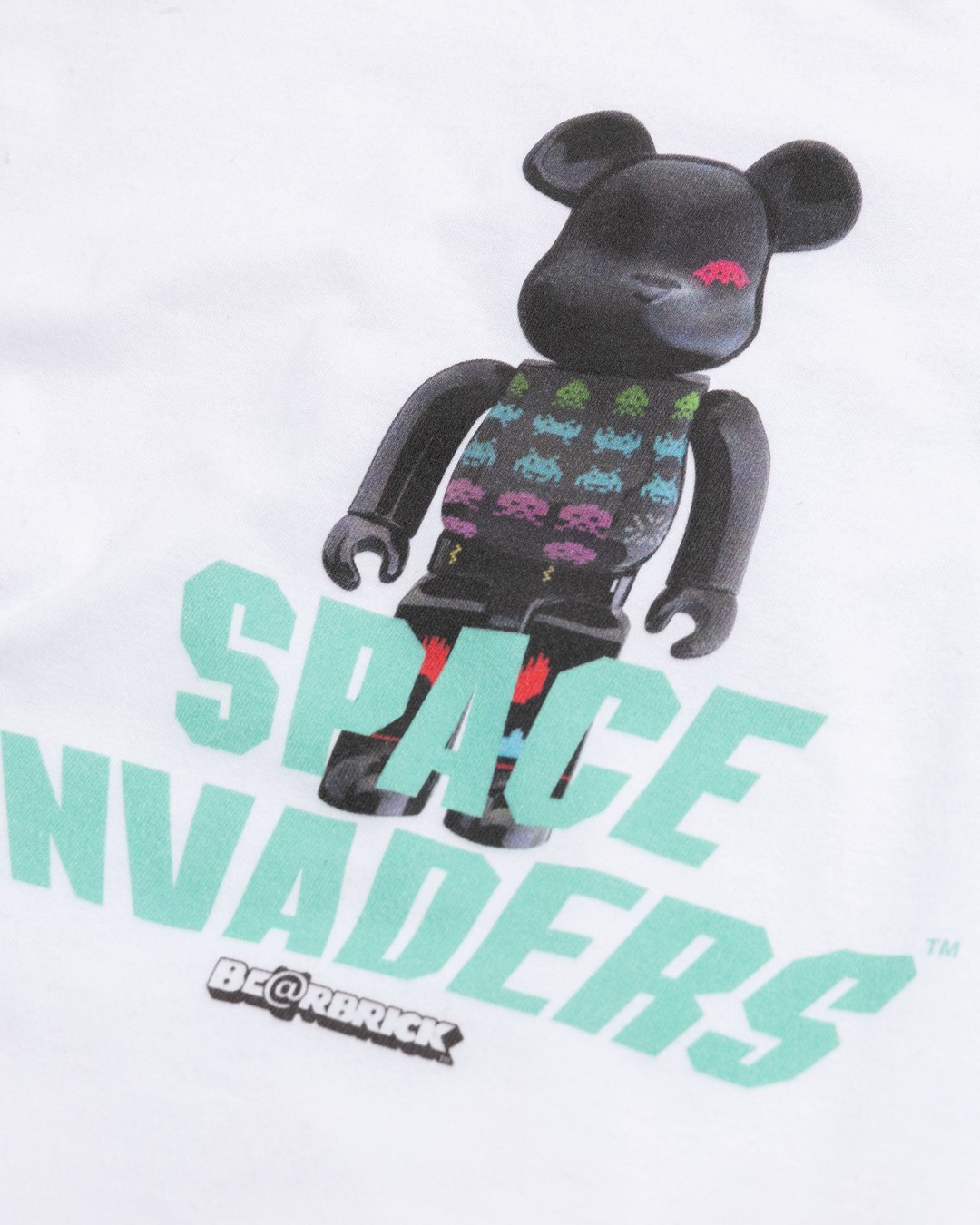 Medicom – Space Invaders Be@rtee White - Tops - White - Image 6