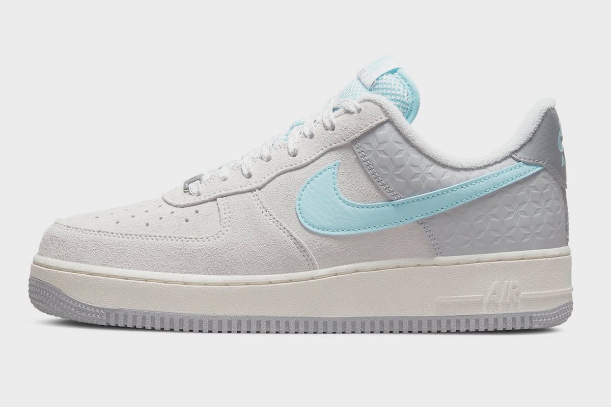 nike air max 1 snowflake