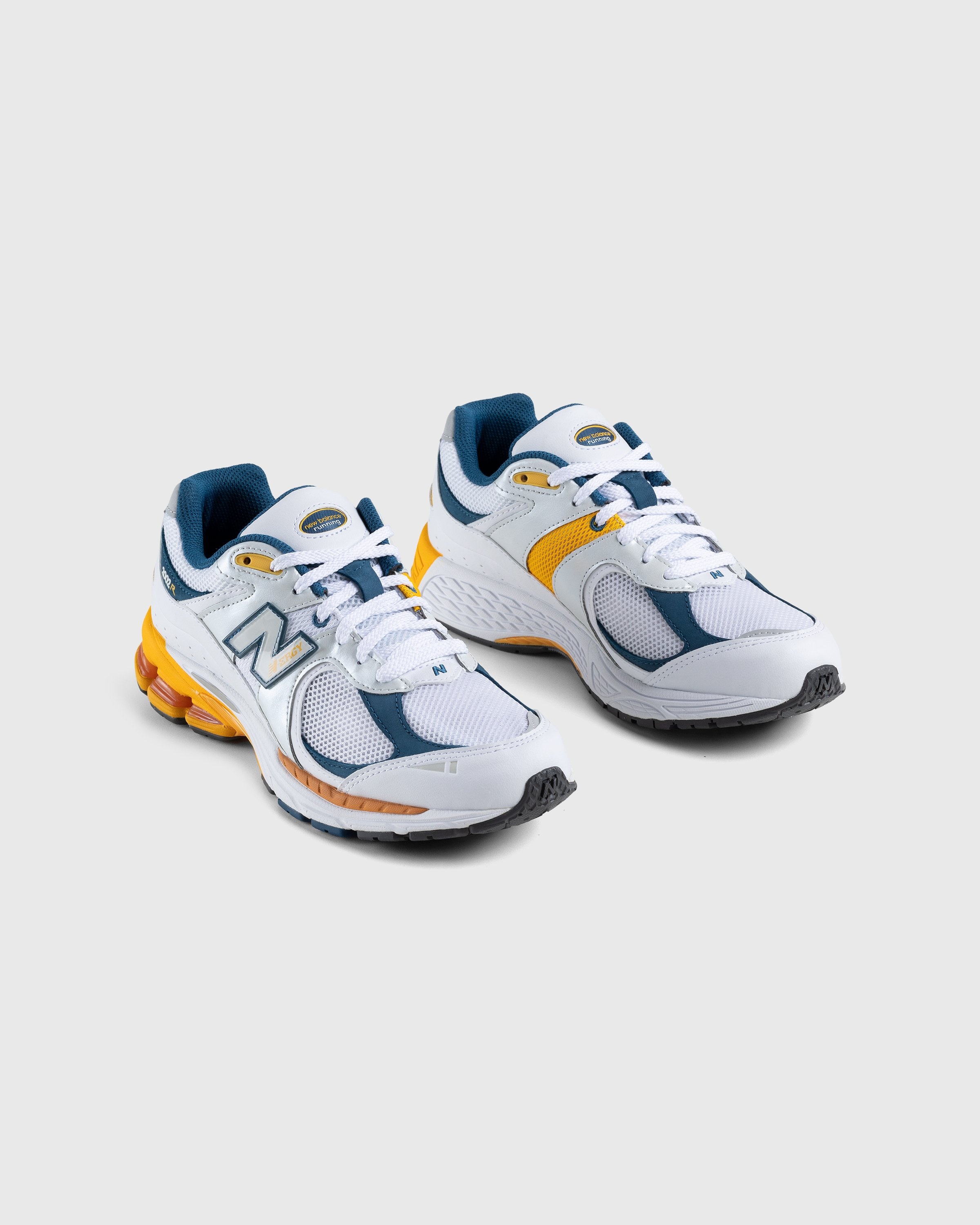 New Balance – M2002RLA Munsell White - Sneakers - White - Image 3
