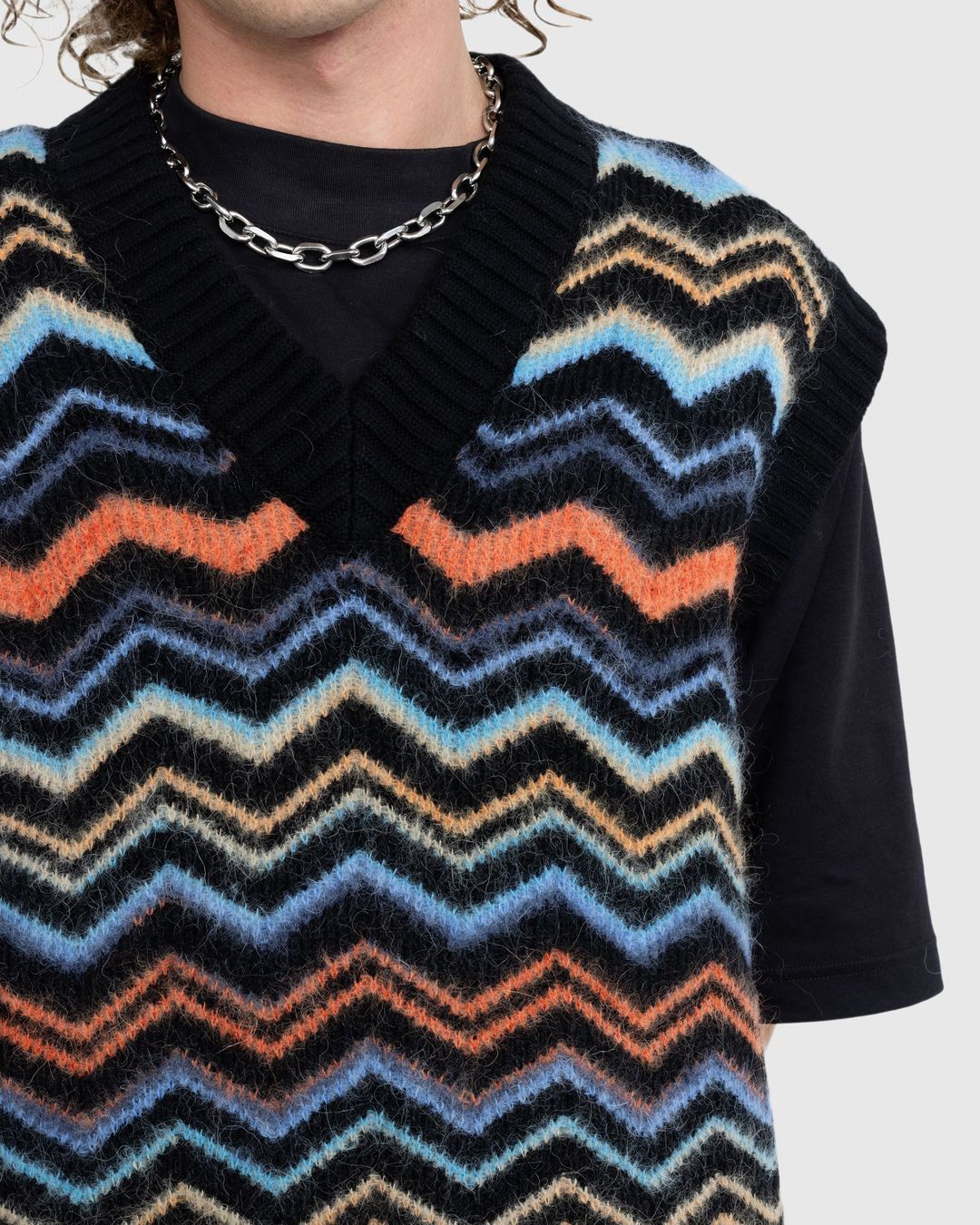 Missoni – Zig Zag Knit Vest Black/Orange/Light Blue | Highsnobiety Shop