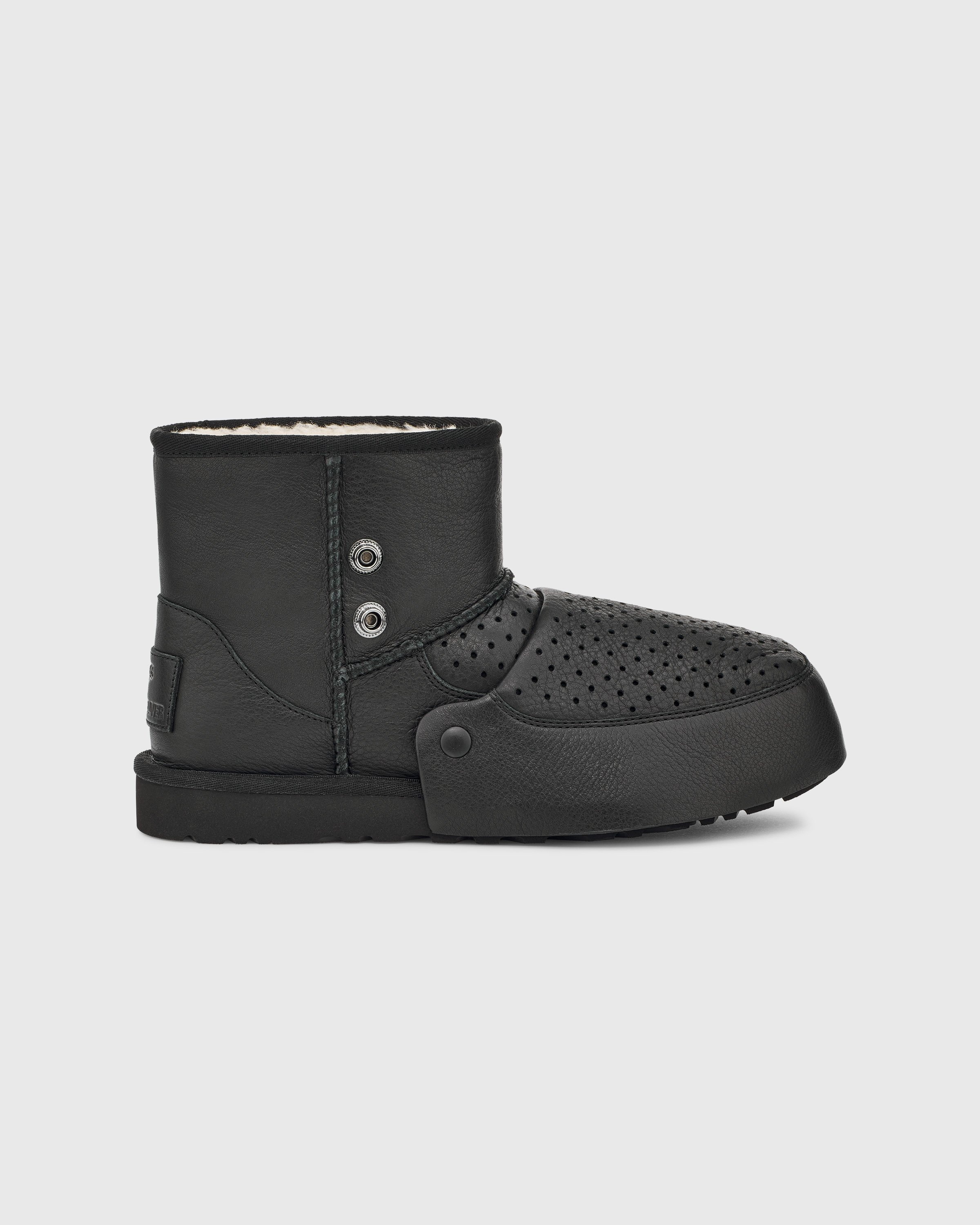 Ugg olivert deals black