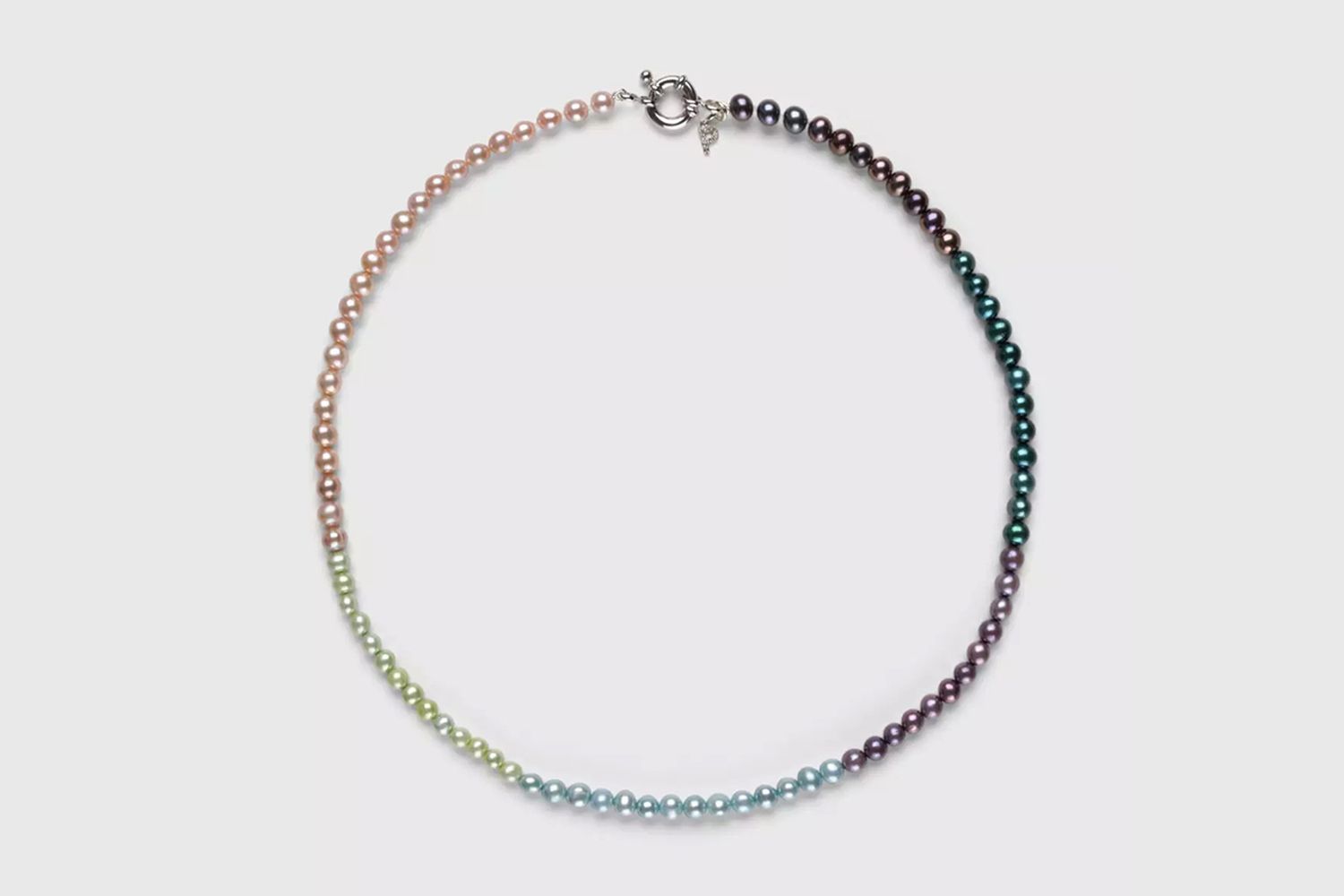 Wavy Pearl Necklace