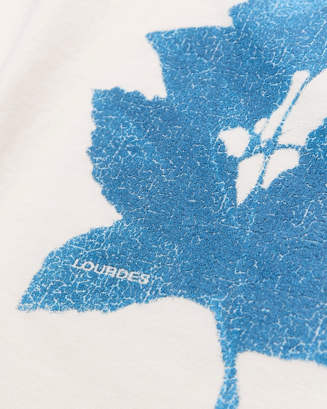 Lourdes New York – Graphic T-Shirt Cream - T-shirts - Black - Image 4