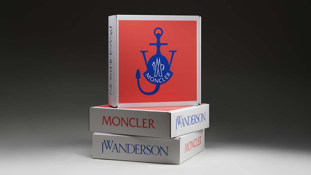 1 MONCLER JW ANDERSON_EXHIBITION IN A BOX_1
