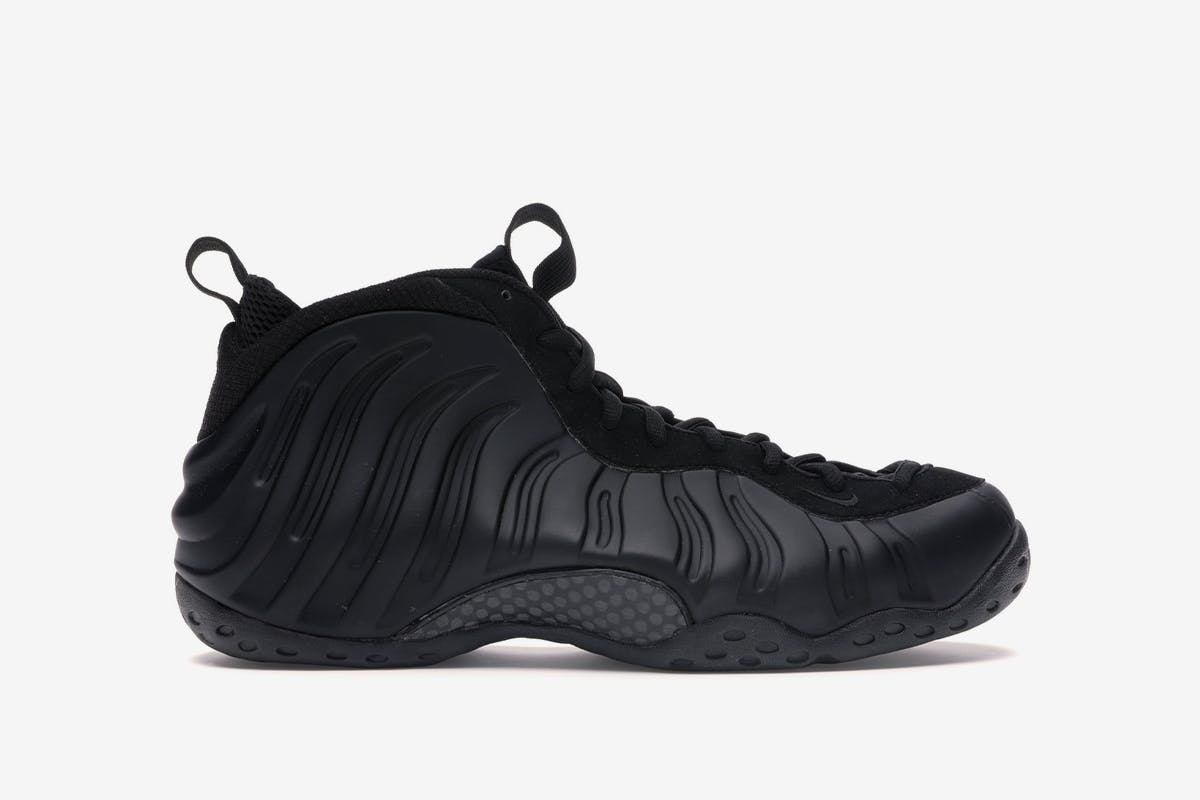 foamposite anthracite