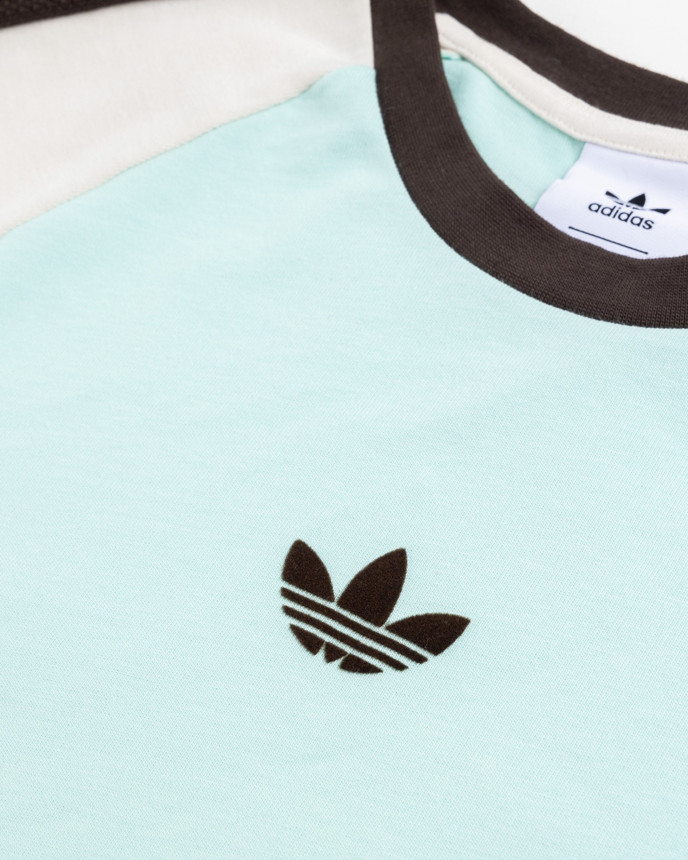 T shirt adidas damen top