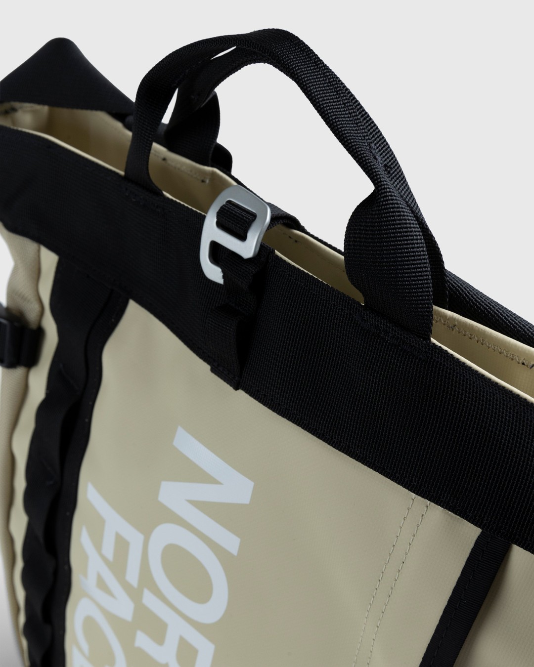 The north face base sale camp tote bag in black