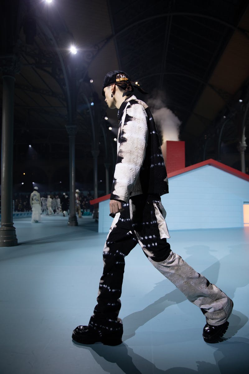 louis-vuitton-virgil-abloh-runway-show-fw22-collection-details- (14)