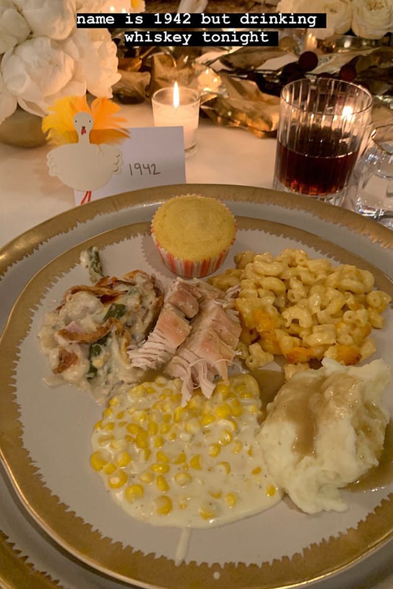 jenner-friendsgiving2
