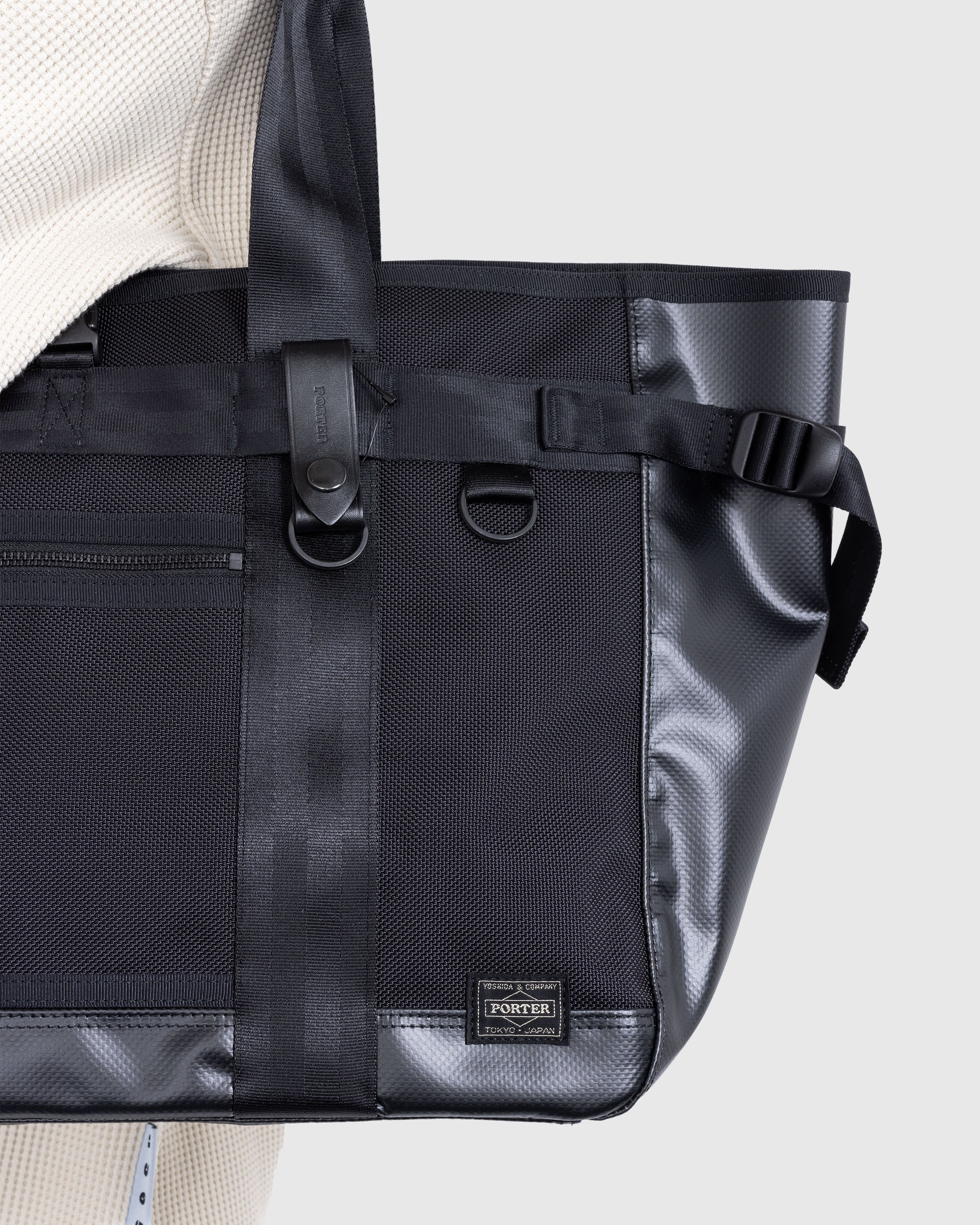 Porter-Yoshida & Co. – Heat Messenger Bag Black - Bags - Black - Image 6