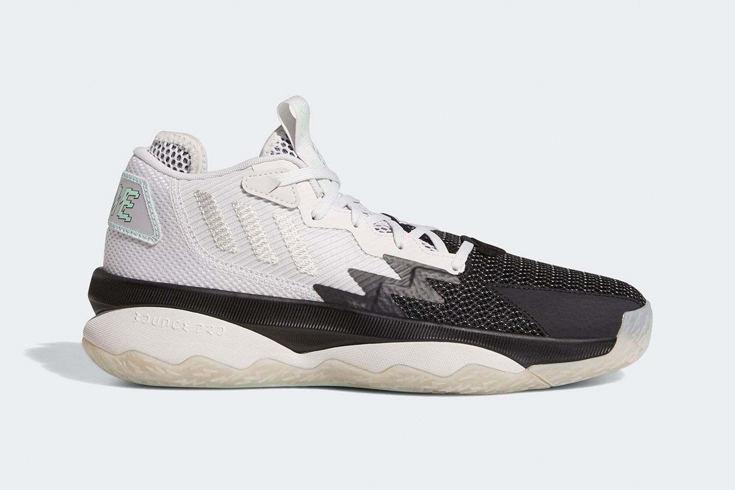 Dame 8 Shoes