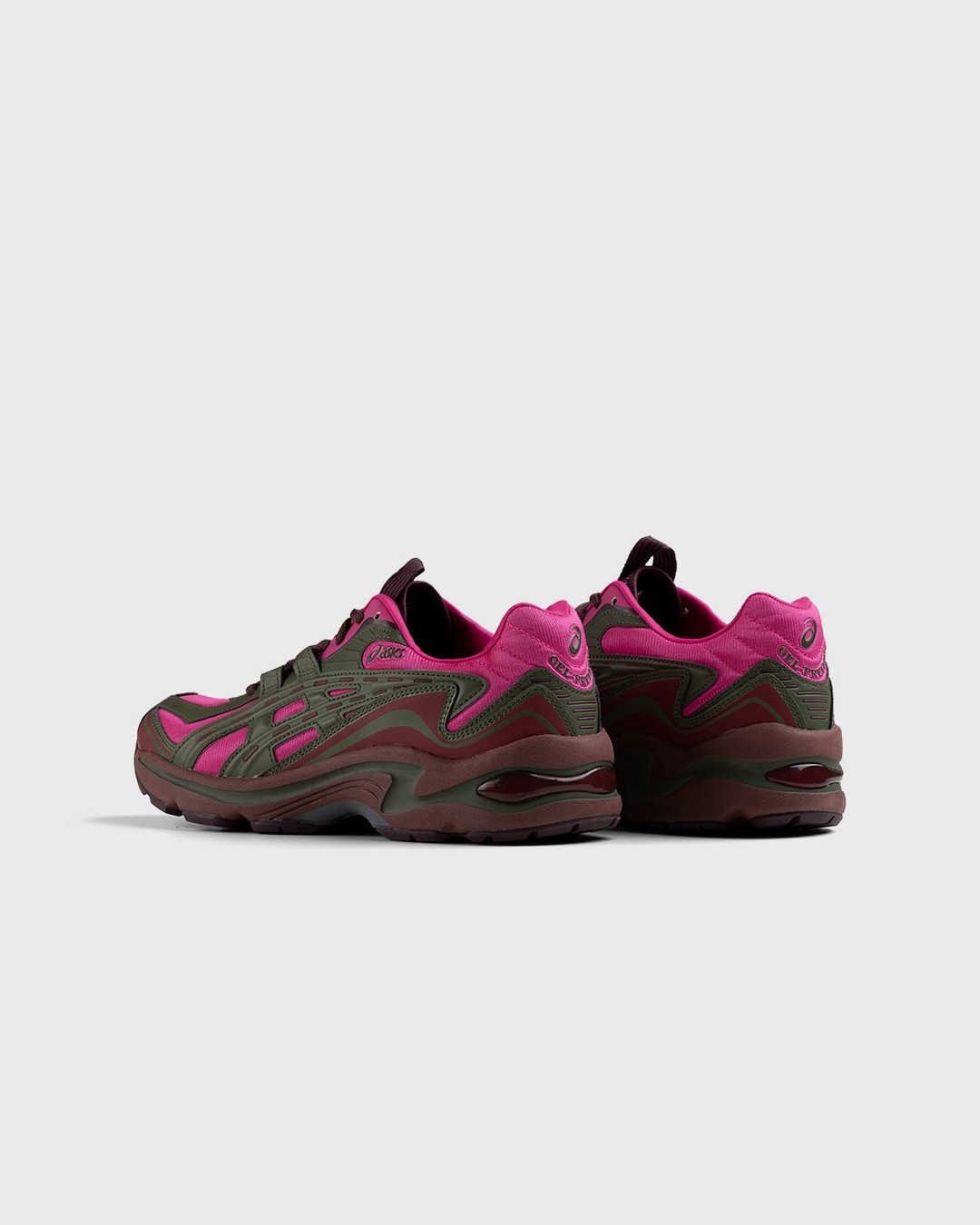 asics – FB1-S Gel-Preleus Pink Rave/Olive Canvas - Low Top Sneakers - Red - Image 3