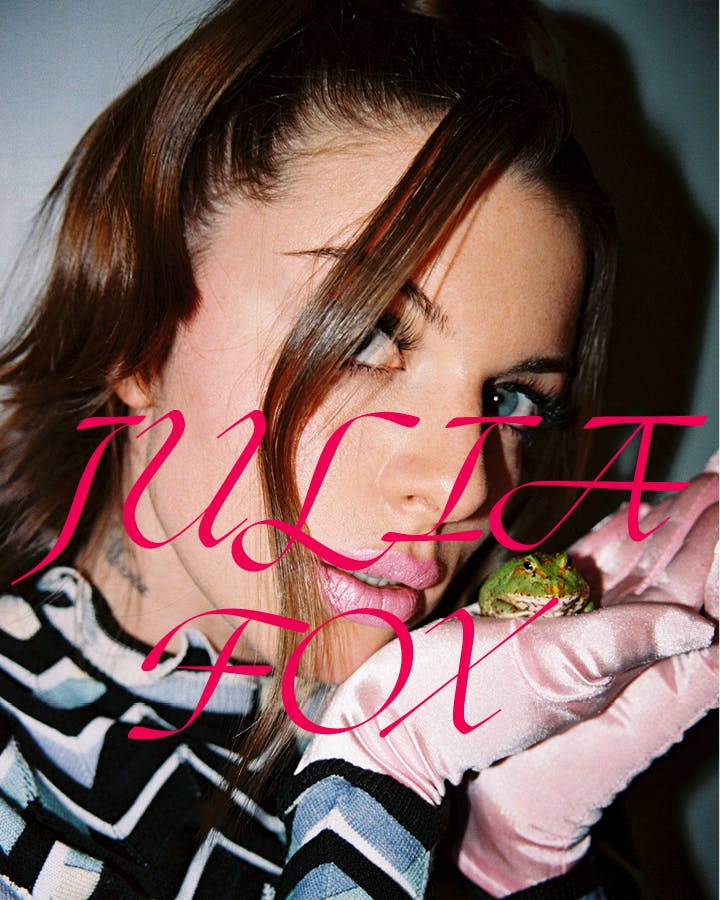 1912012_ED_FP_Julia_Fox_main