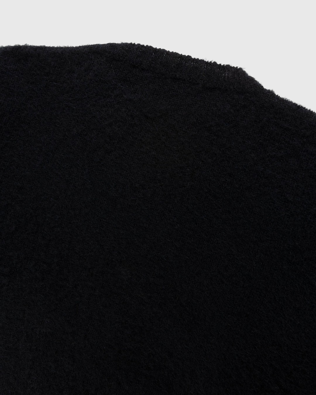 J. Press x Highsnobiety – Shaggy Dog Solid Sweater Black - Knitwear - Black - Image 4