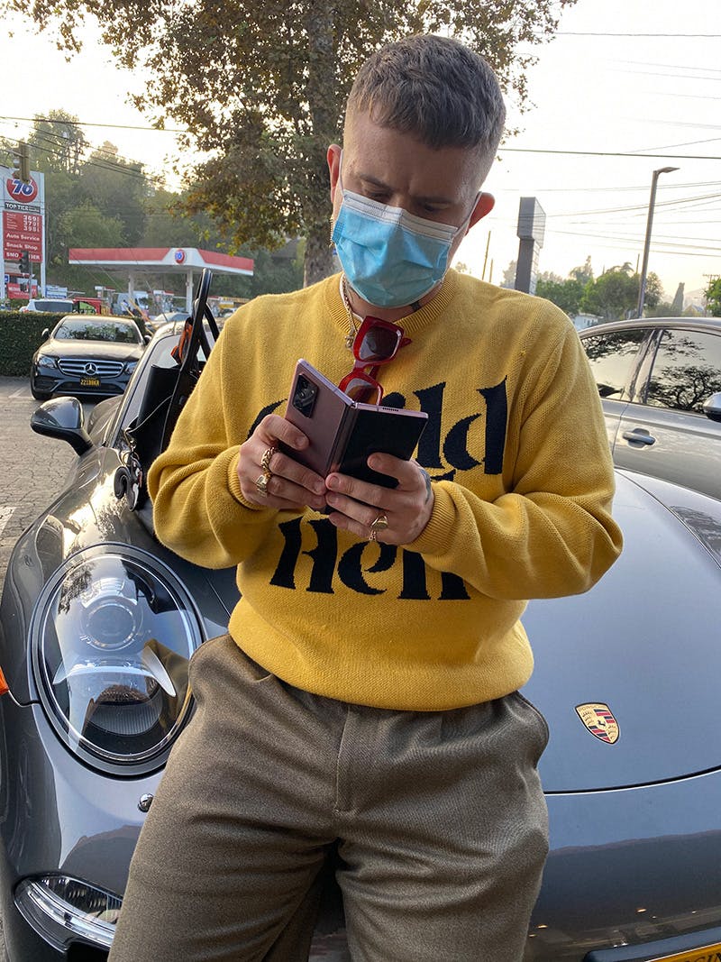 samsung-galaxy-z-fold2-sean-wotherspoon-round2-interview-01