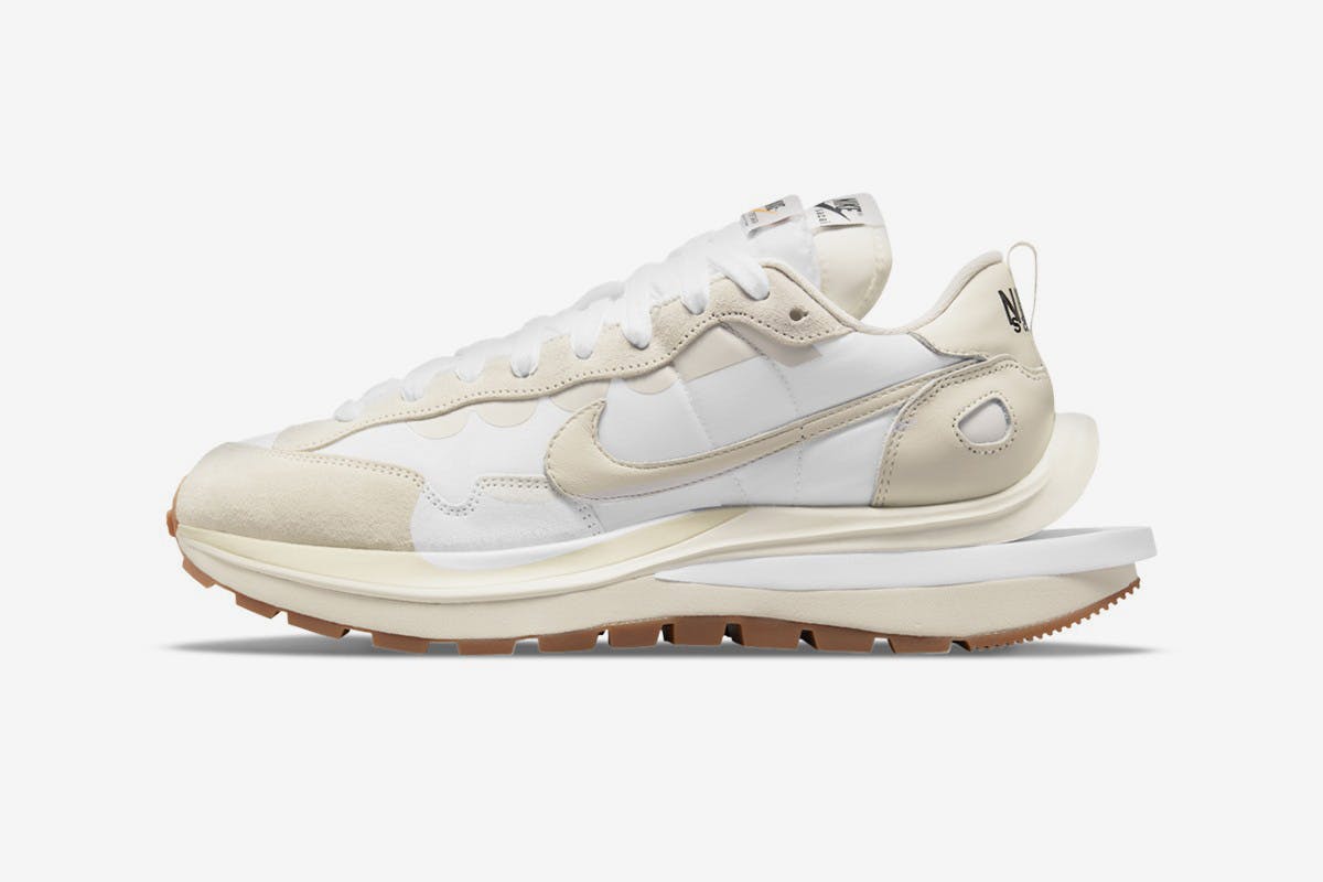 sacai vaporwaffle white sail
