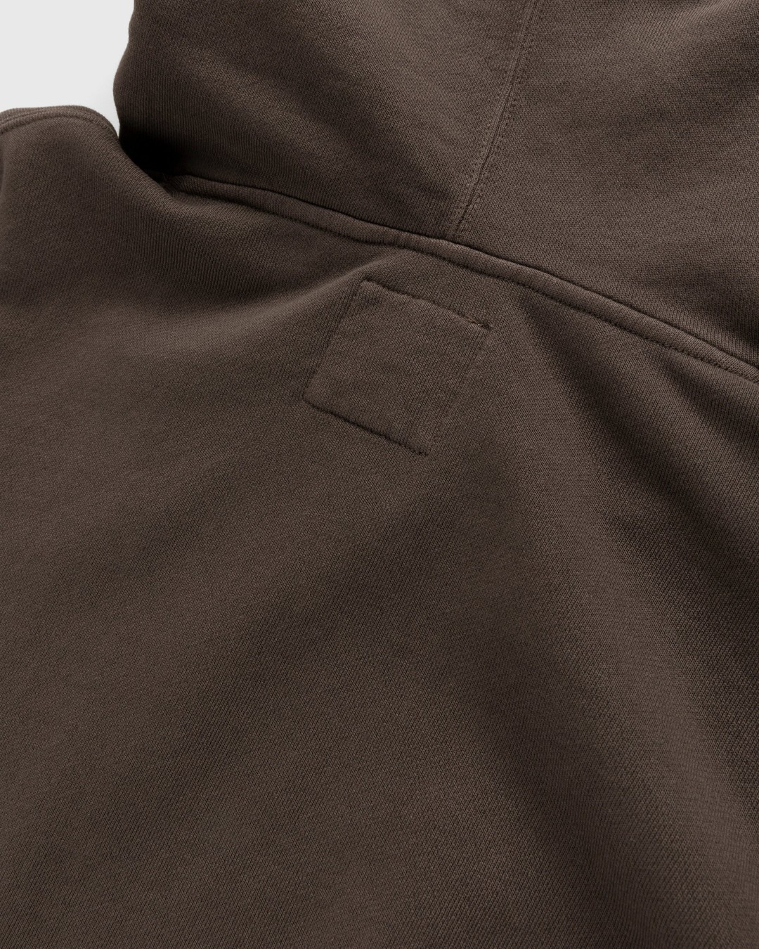 Gramicci – One Point Hooded Sweatshirt Brown Pigment - Sweats - Brown - Image 5