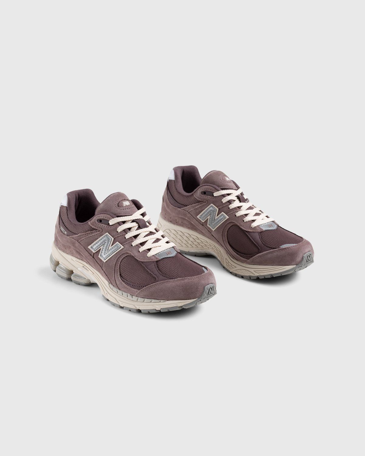 New Balance – M2002RHD Black Fig - Sneakers - Grey - Image 3
