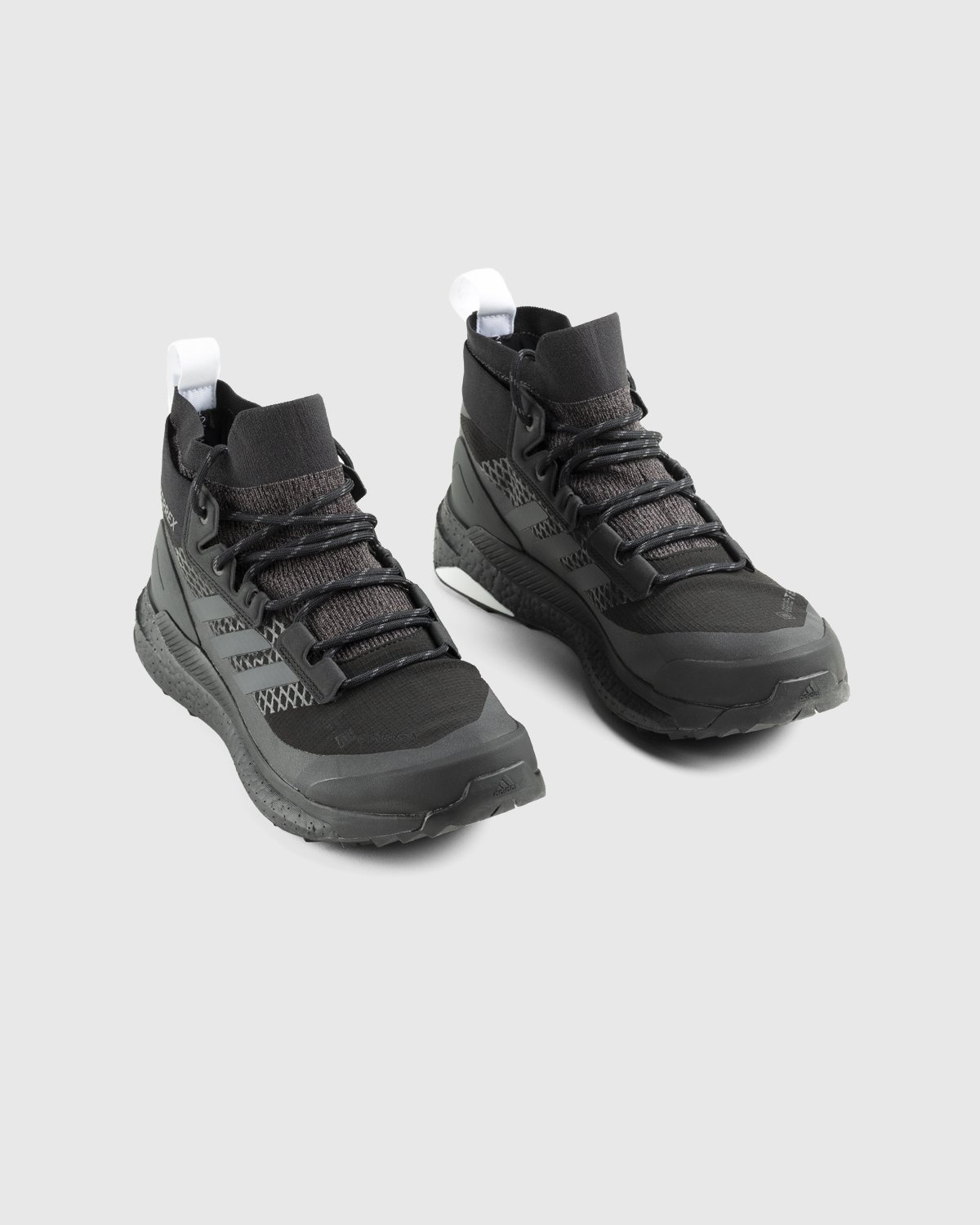 Adidas – Terrex Free Hiker Gore-Tex Core Black Carbon Core Black - Sneakers - Black - Image 3