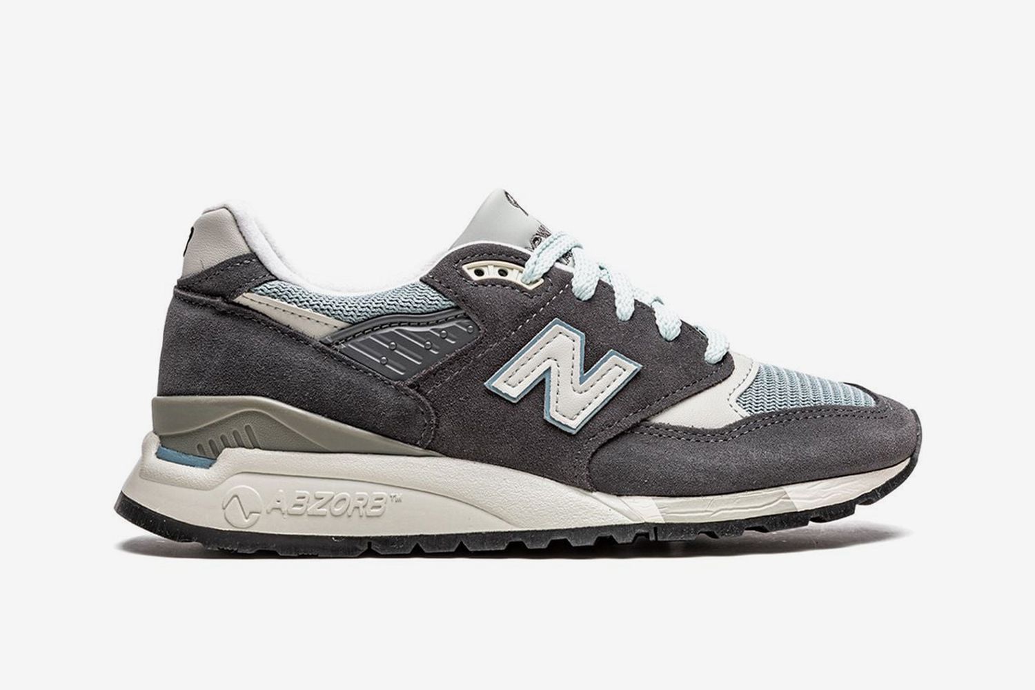 10 Best New Balance Sneakers To Shop Right Now