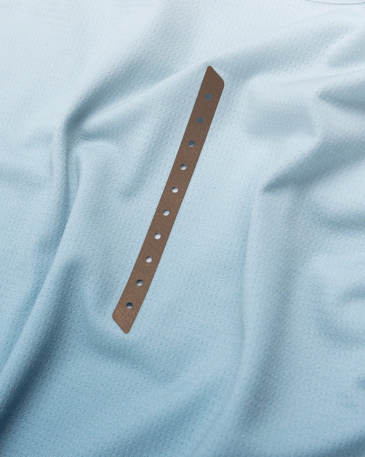 Loewe x On – Women's Performance T-Shirt Gradient Grey - Tops - Blue - Image 4