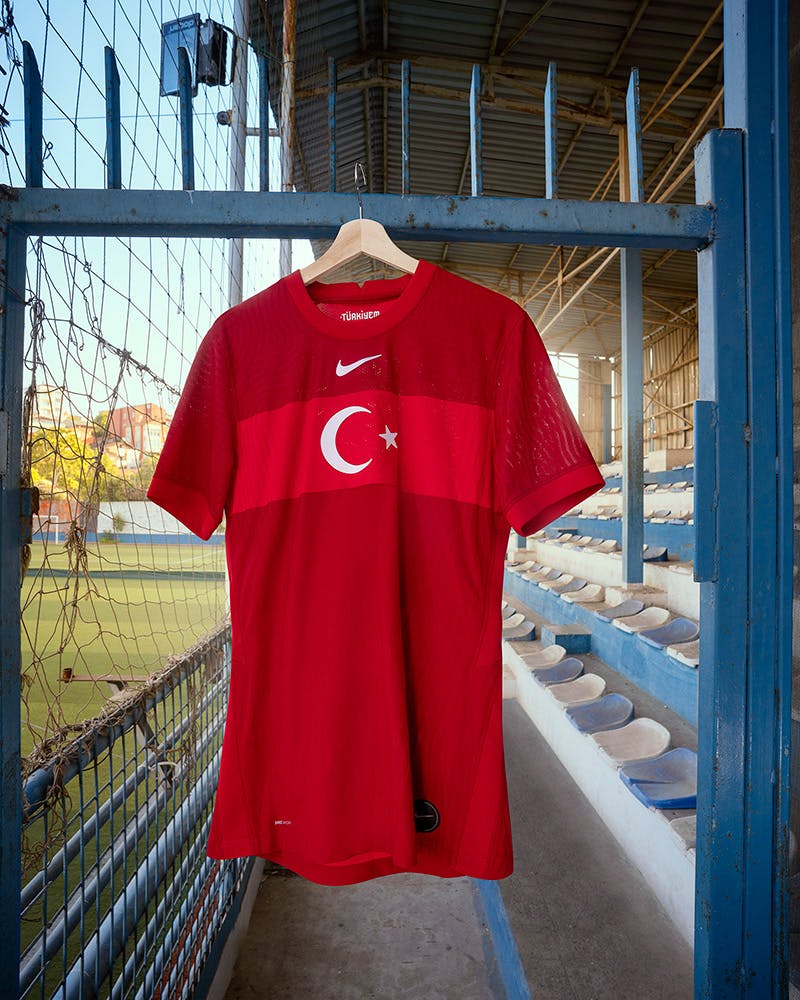 euro-2020-jersey-roundtable-ranking-09